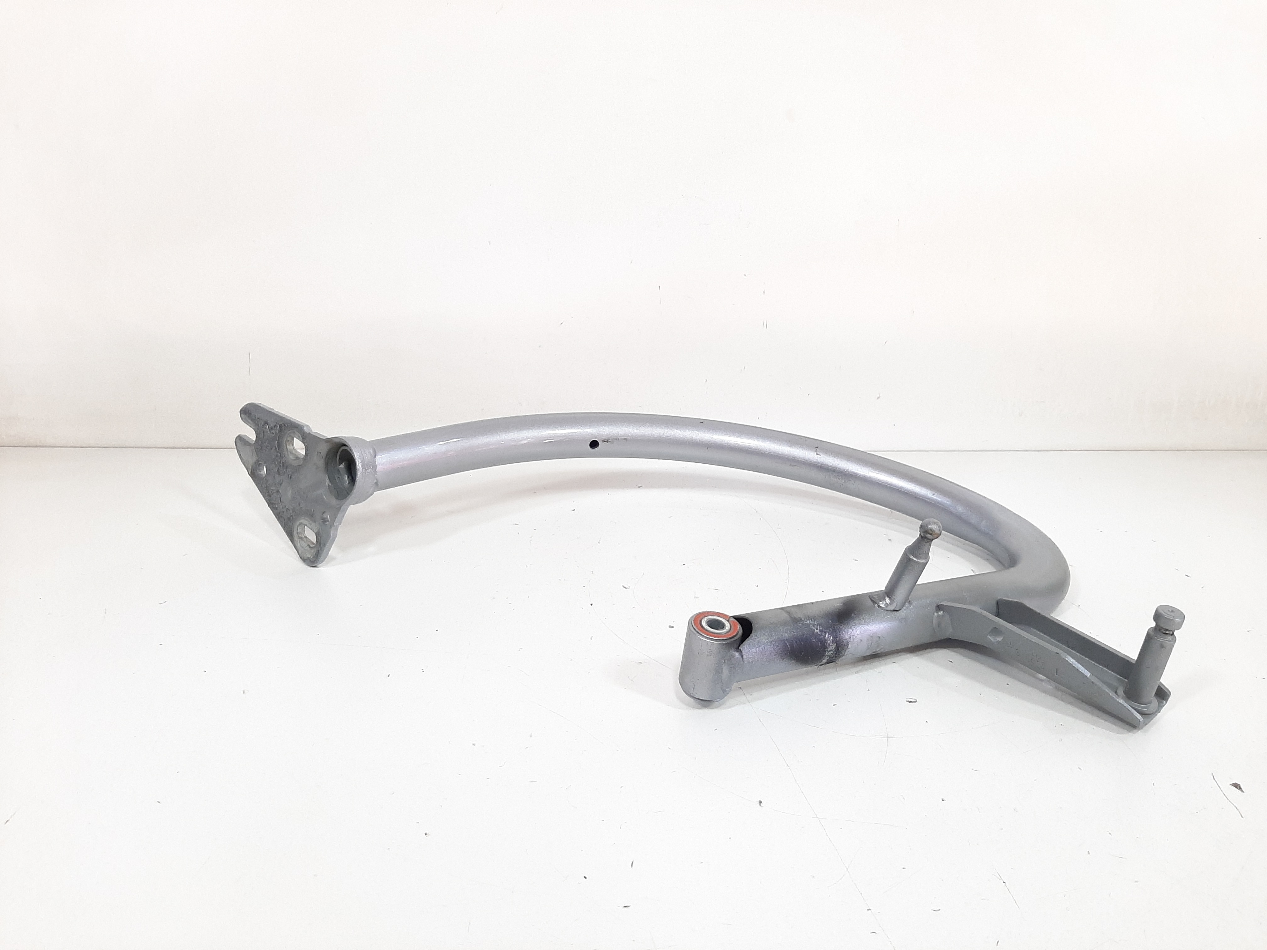 Dobradiça Esquerda Porta Malas Audi A4 2013 2014 2015 2016 5