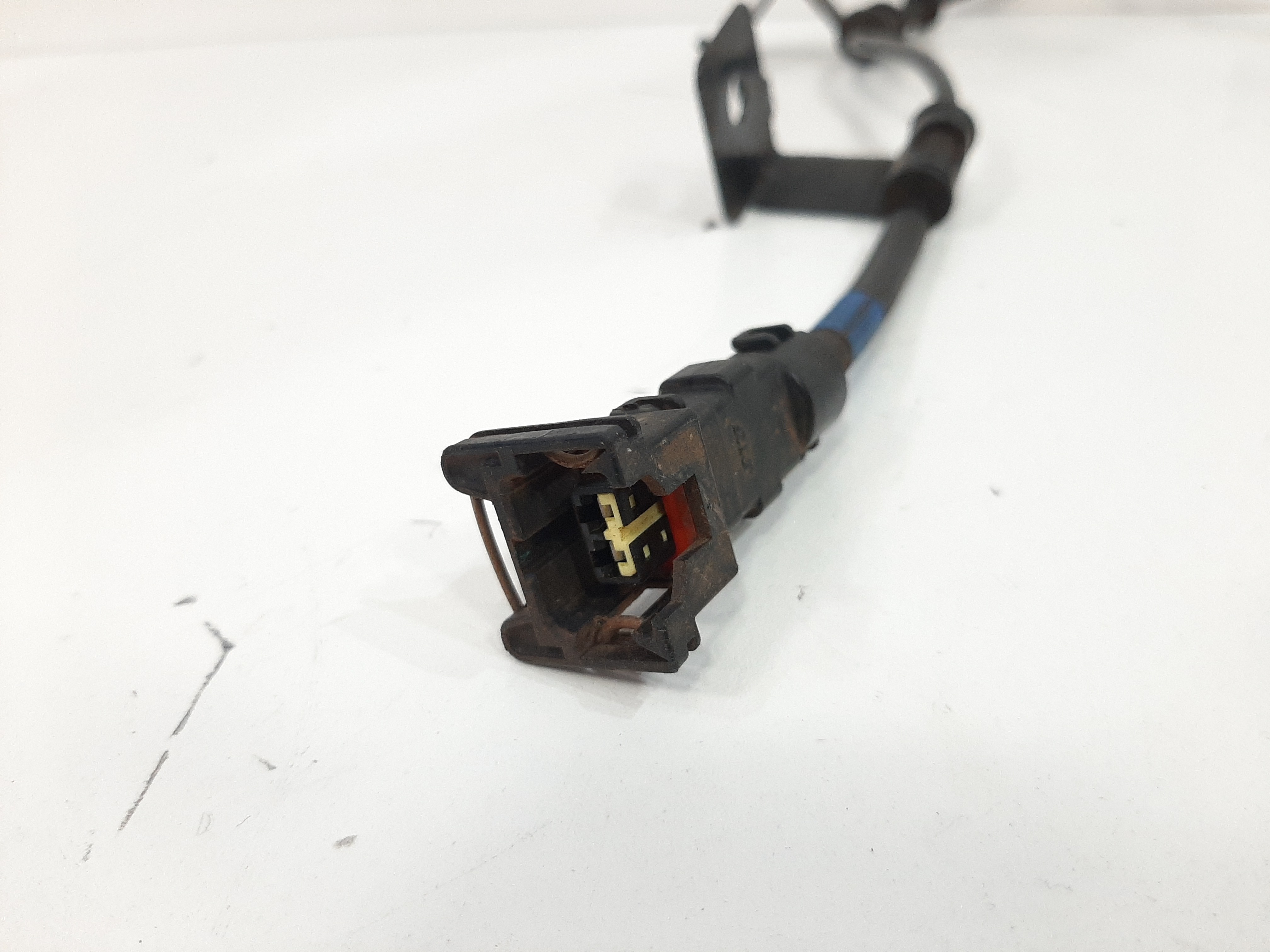 Sensor Abs Traseiro Esquerdo Kia Cerato Koup Aut 2011 A 13 3