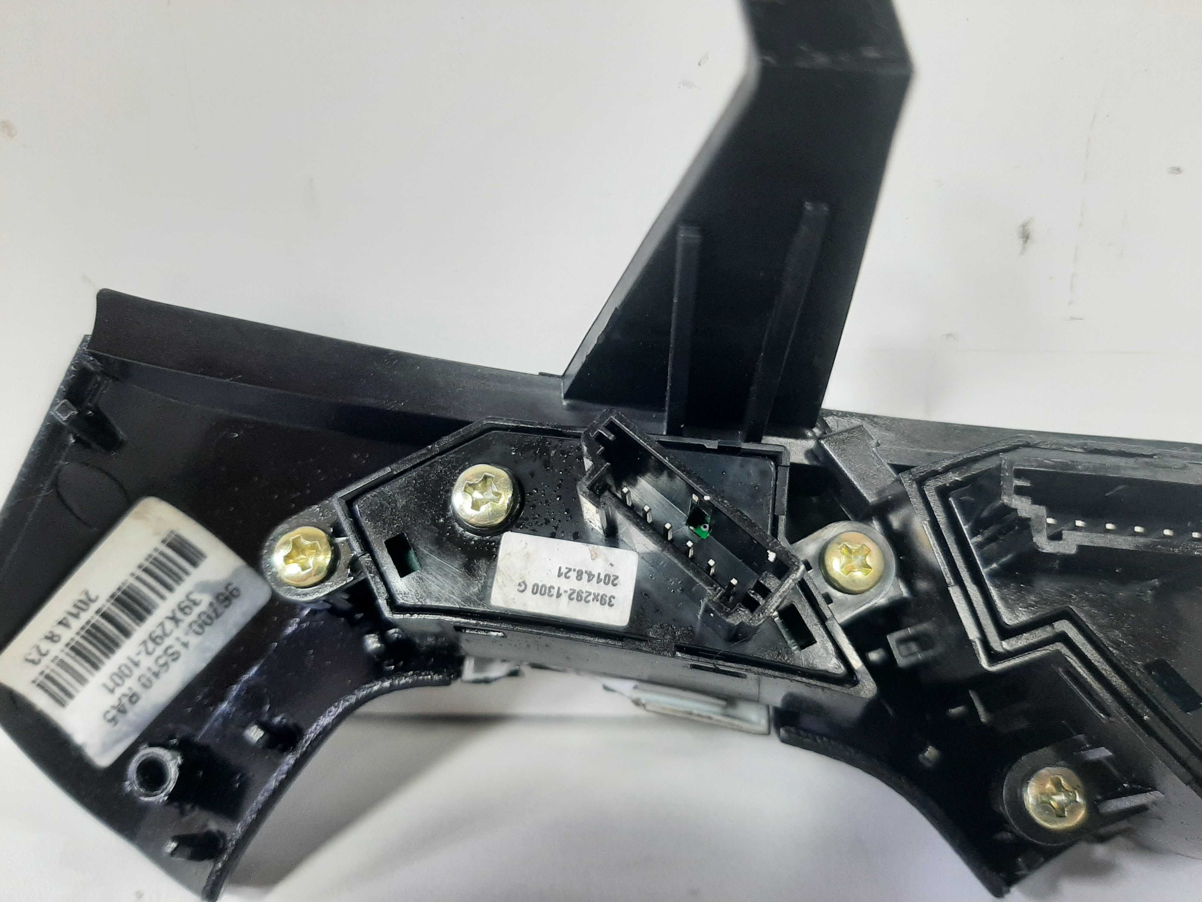 Botão Chamada Volume Esquerdo Hb20 2012 A 2017 C/ Detalhe 7