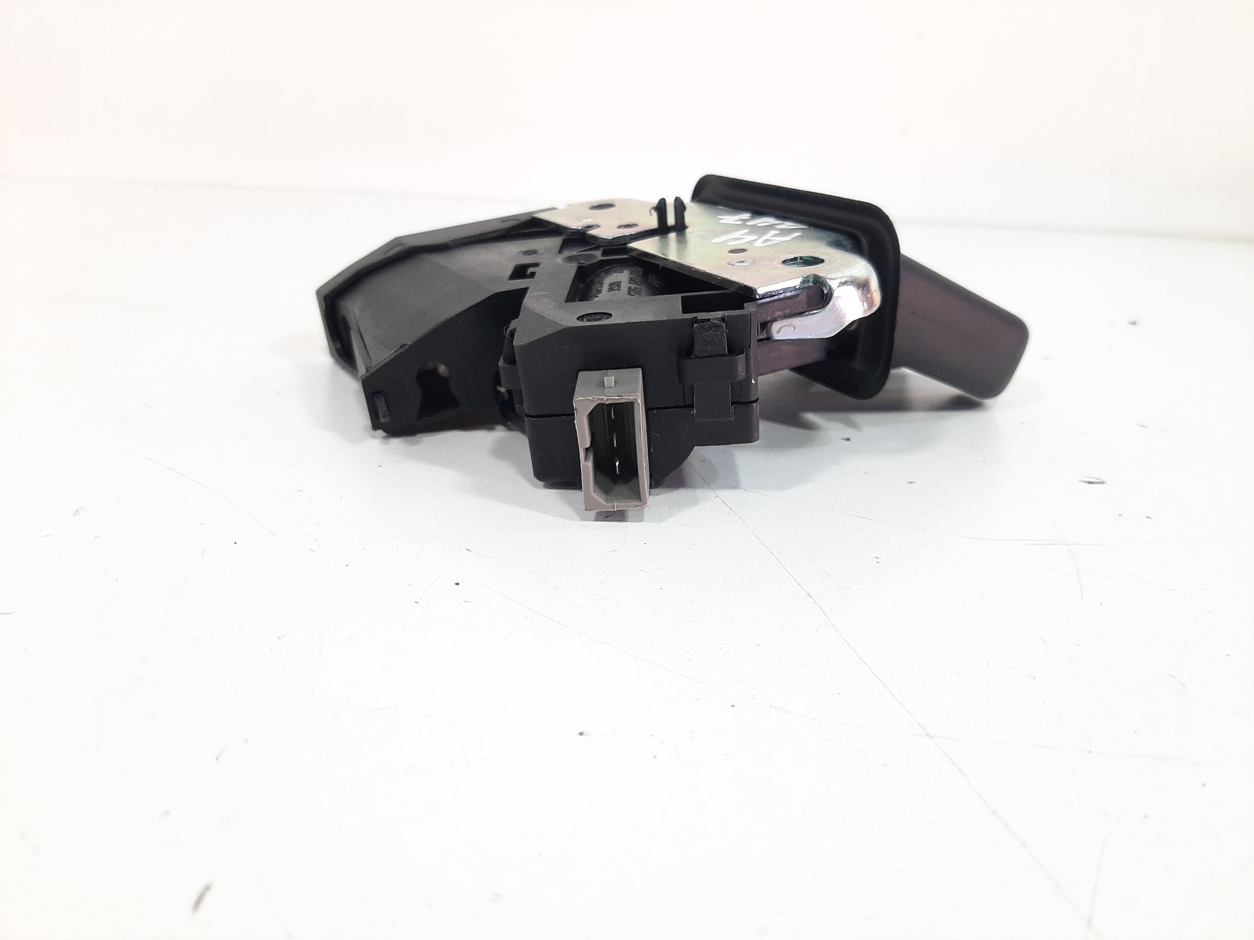 Fechadura Portamalas Audi A4 2013 2014 2015 4f5827505 7
