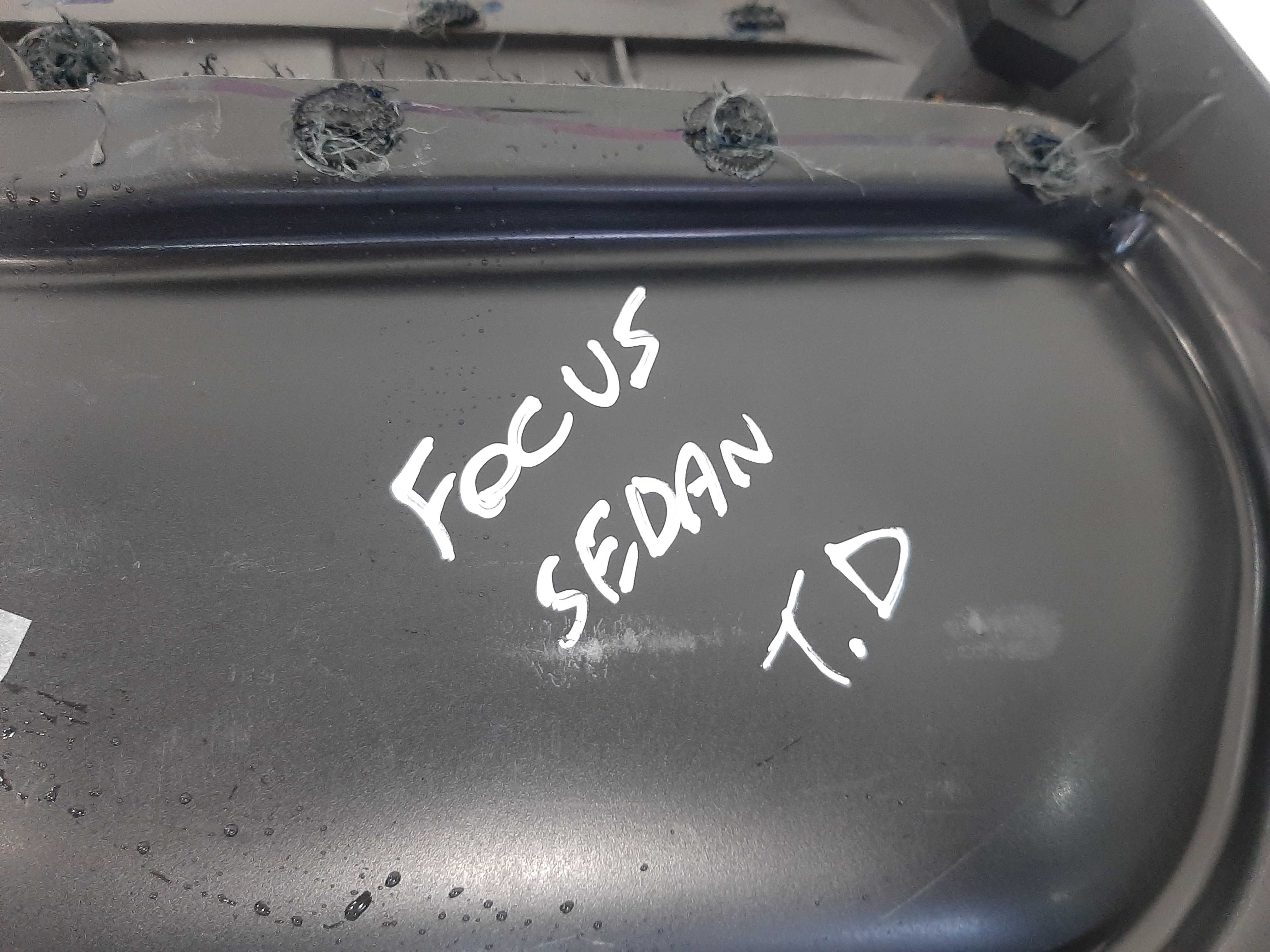 Forro Porta Focus Sedan Traseiro Direito 2009 2010 A 2013 5