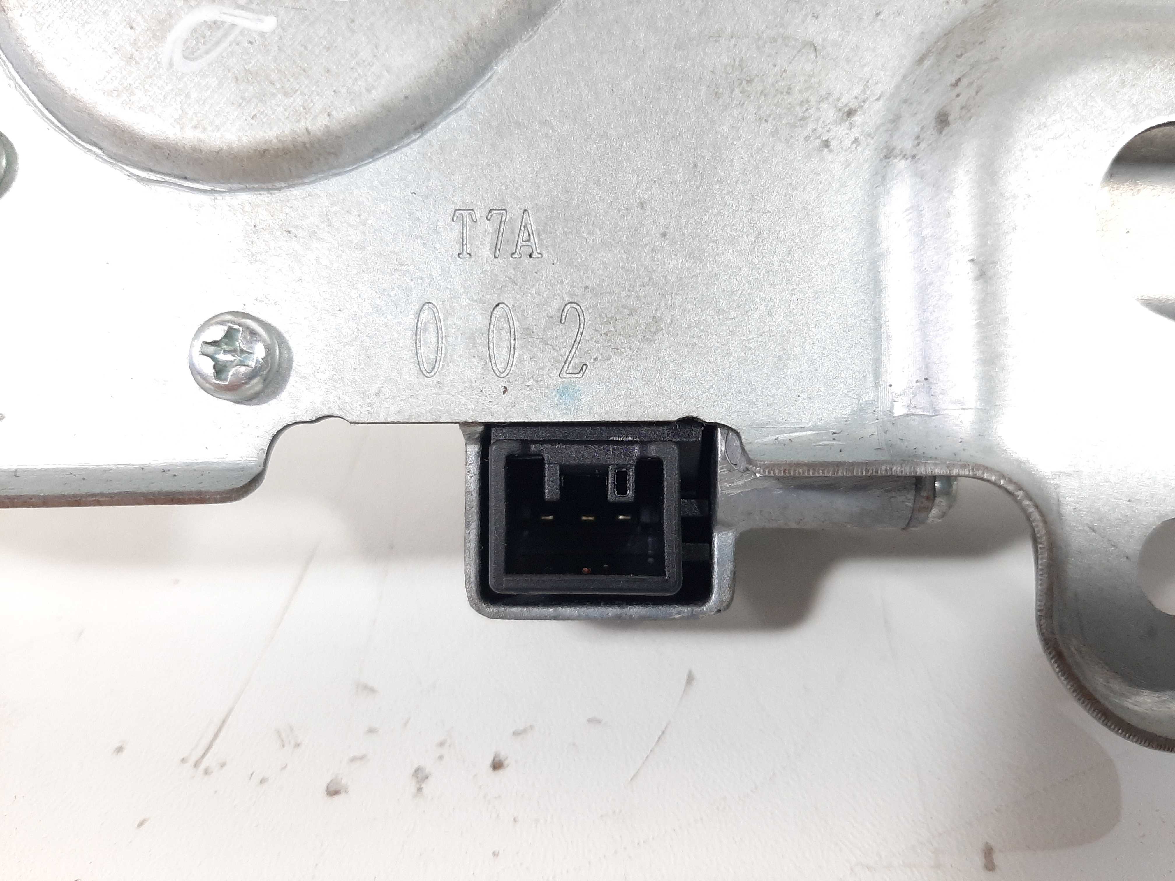 Motor Limpador Tampa Traseira Honda Hrv 2015 2016 A 2018 7