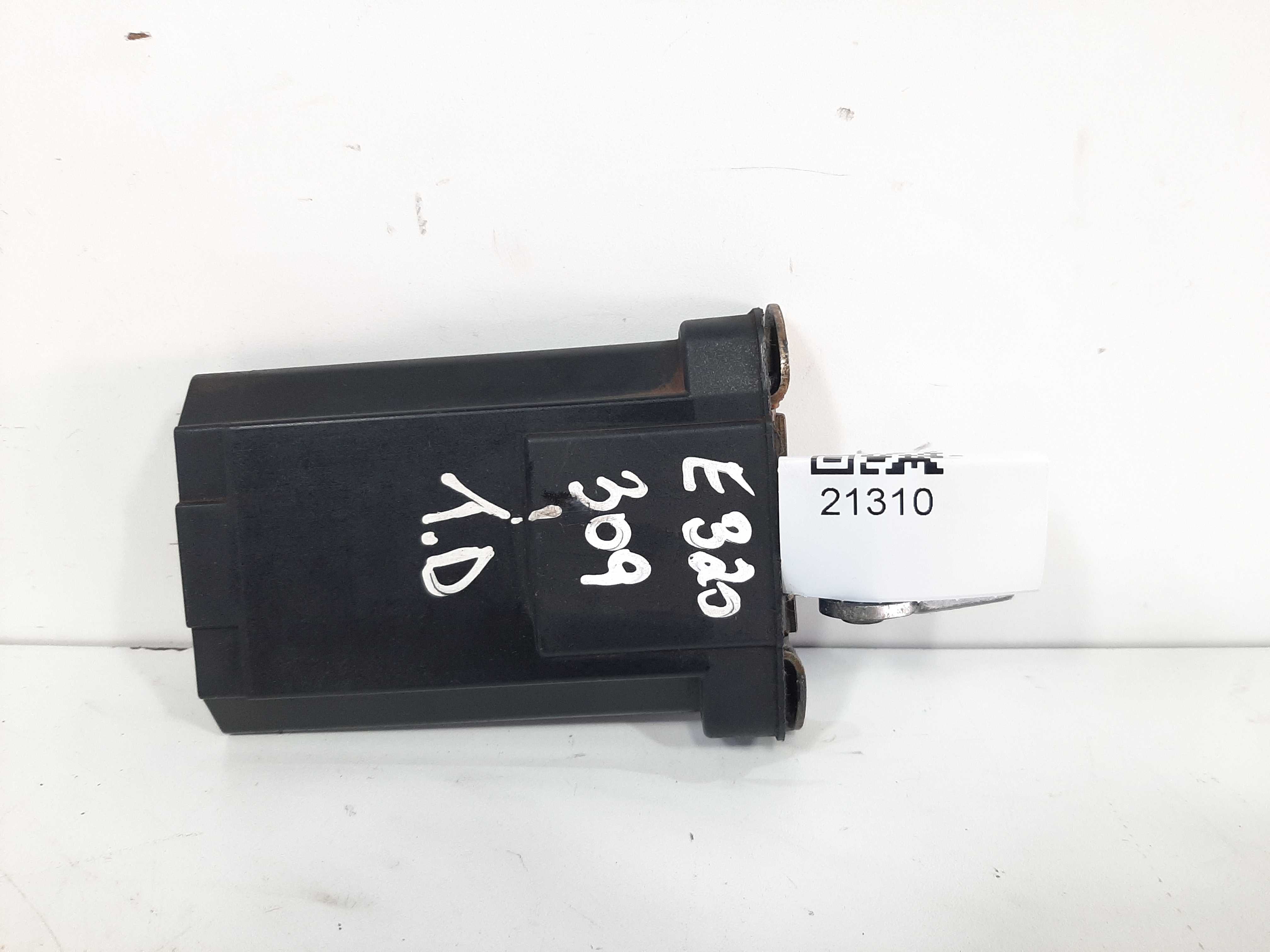 Limitador Porta Dianteiro Dir Mercedes E320 W210 1998 A 2002 1