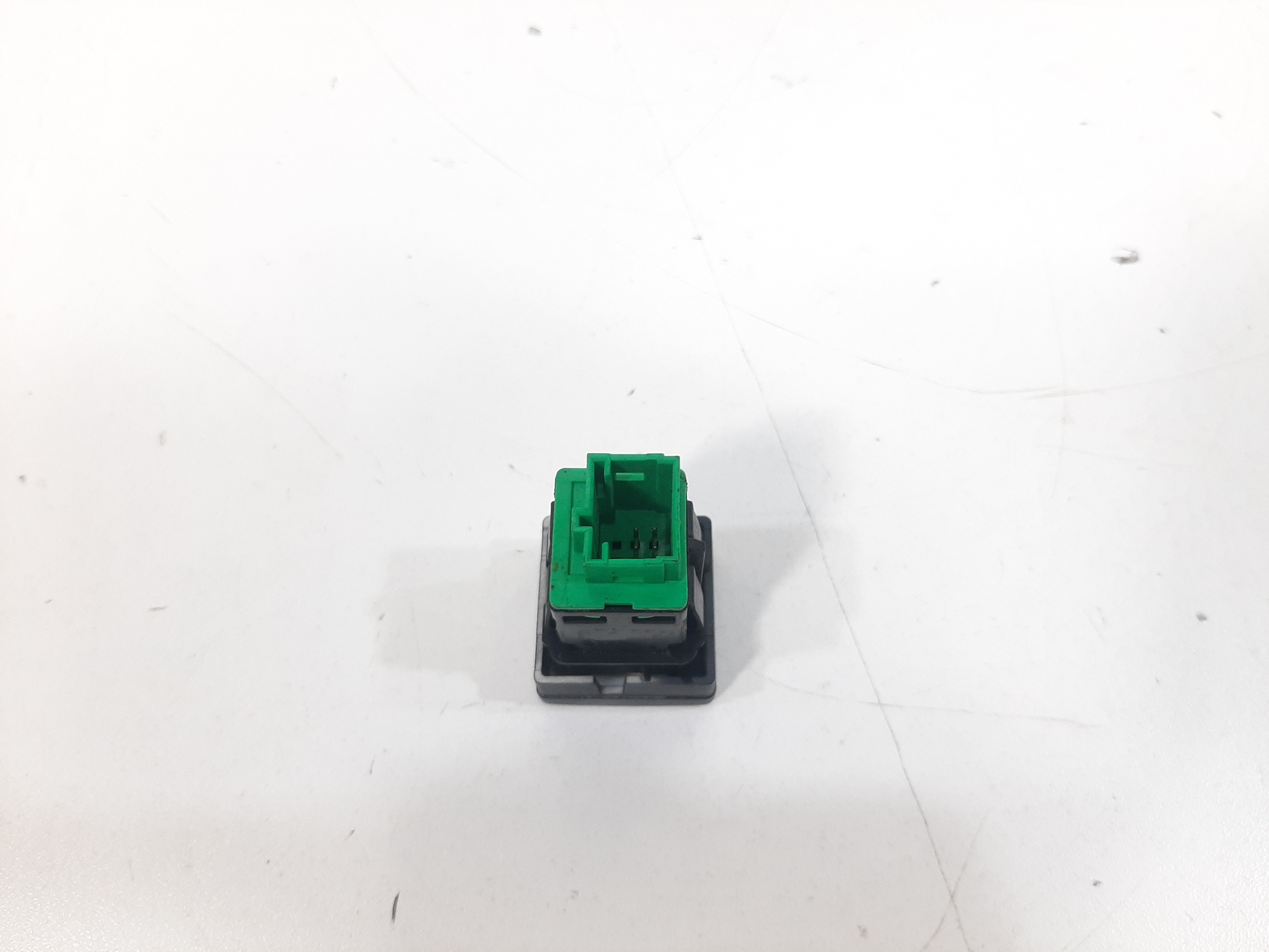 Botão Sensor Estacionamento Citroen C4 2007 2008 2009 A 2013 5
