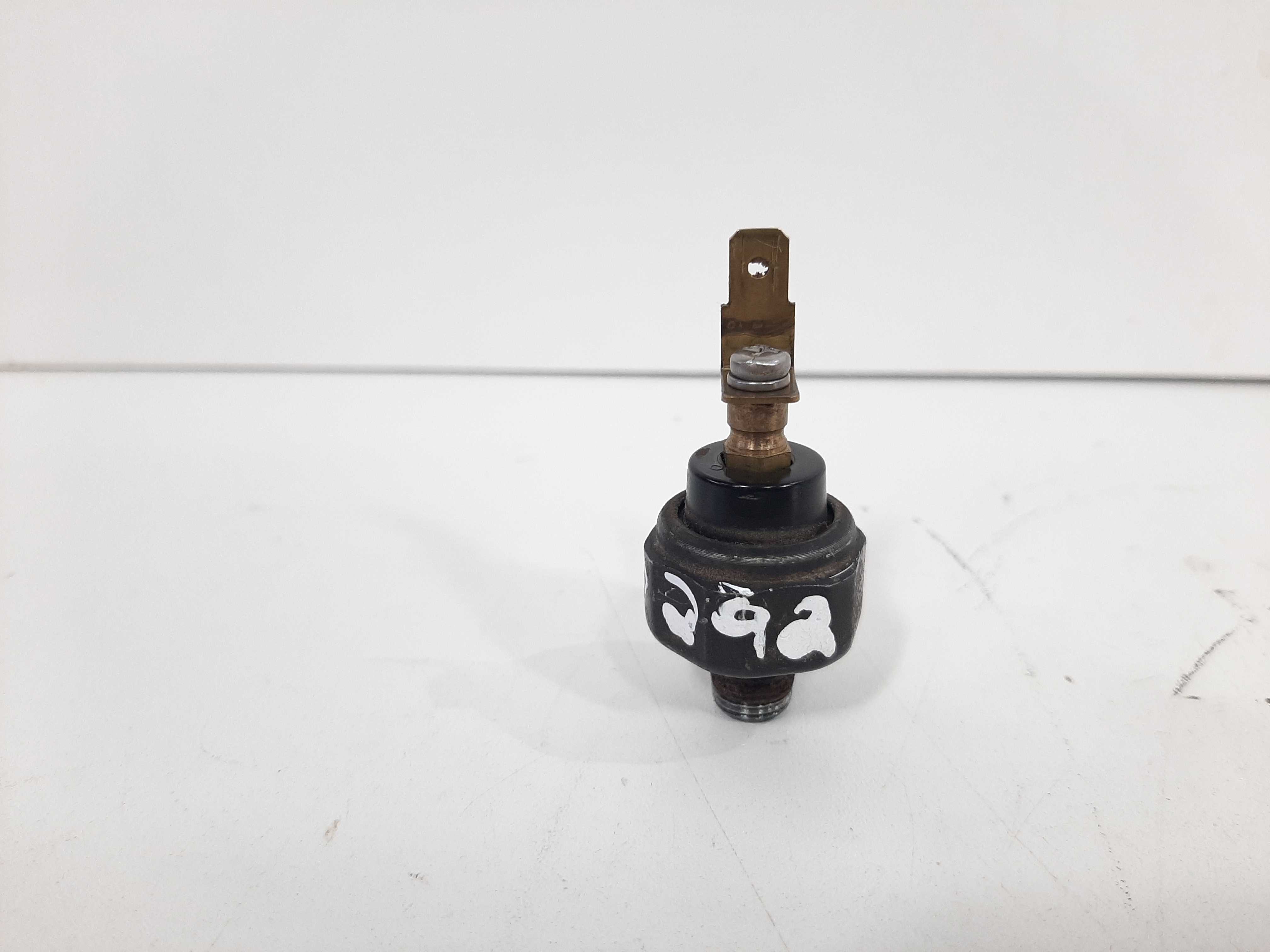 Sensor Pressão Óleo Hyundai I30 2.0 2009 2010 2011 2012 1