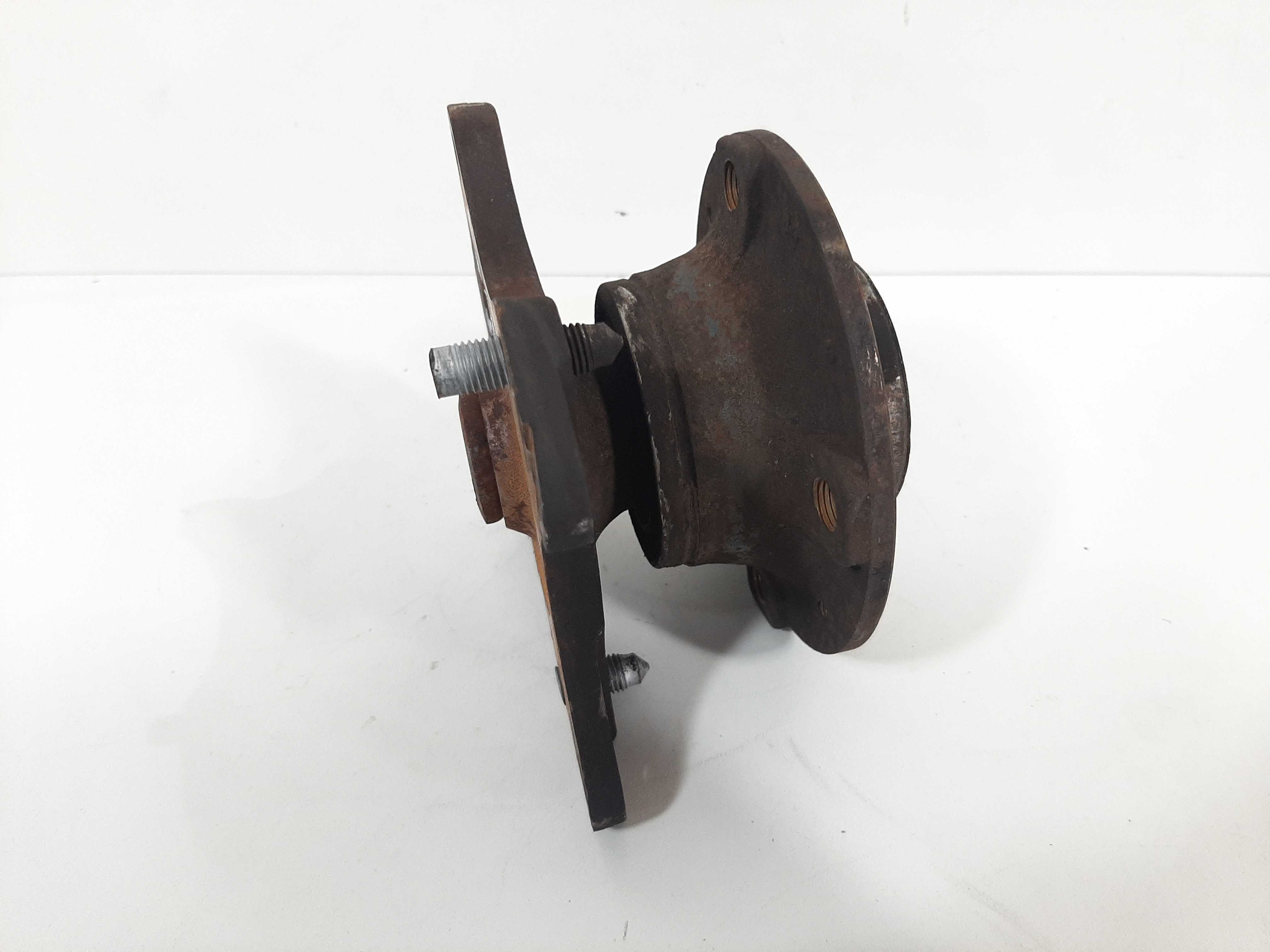 Cubo Roda Traseiro Esquerdo Citroen C4 Hatch 2007 A 2013 4