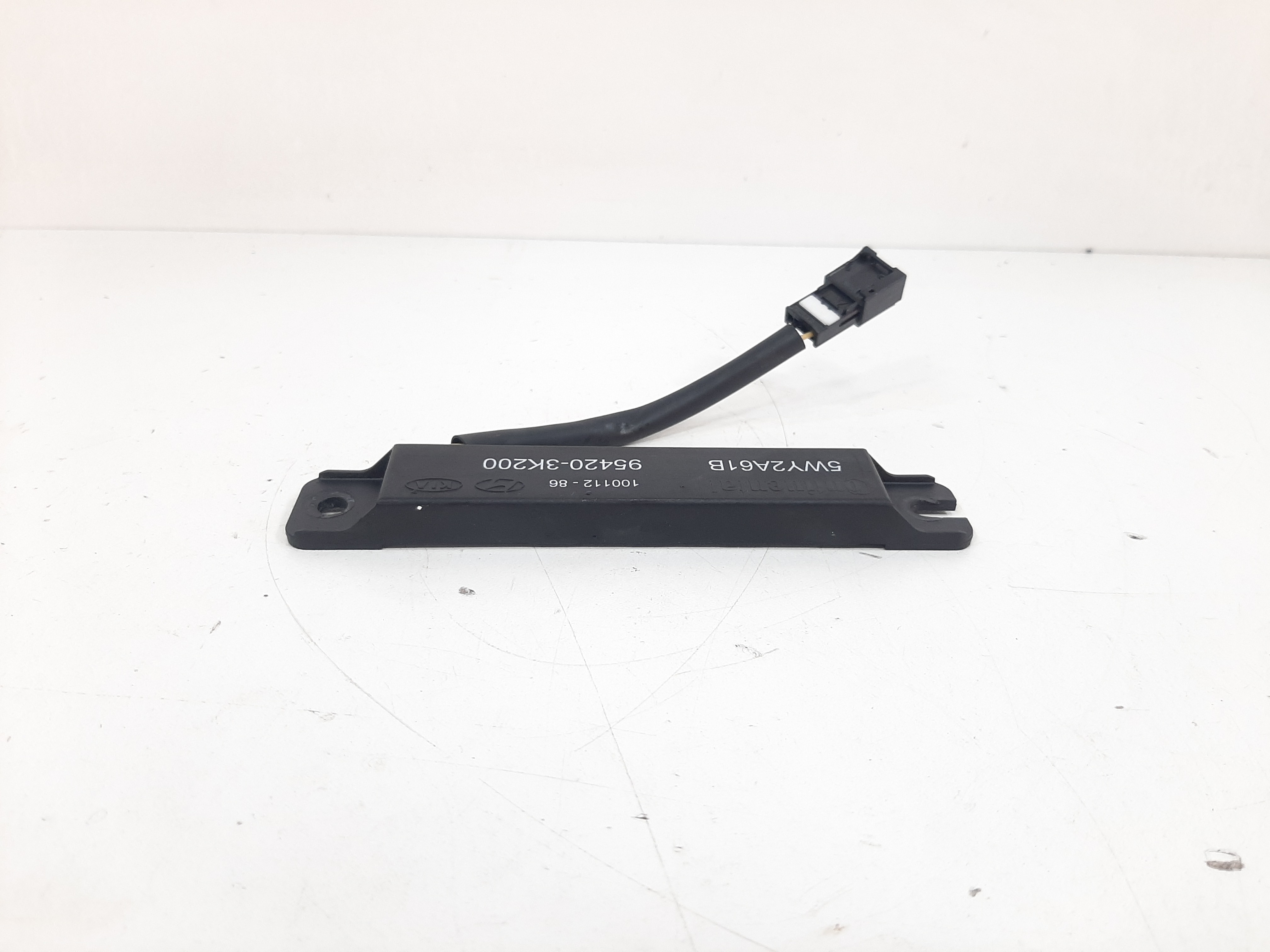 Módulo Antena Keyless Hyundai Veloster 2012 2013 954203k200 1