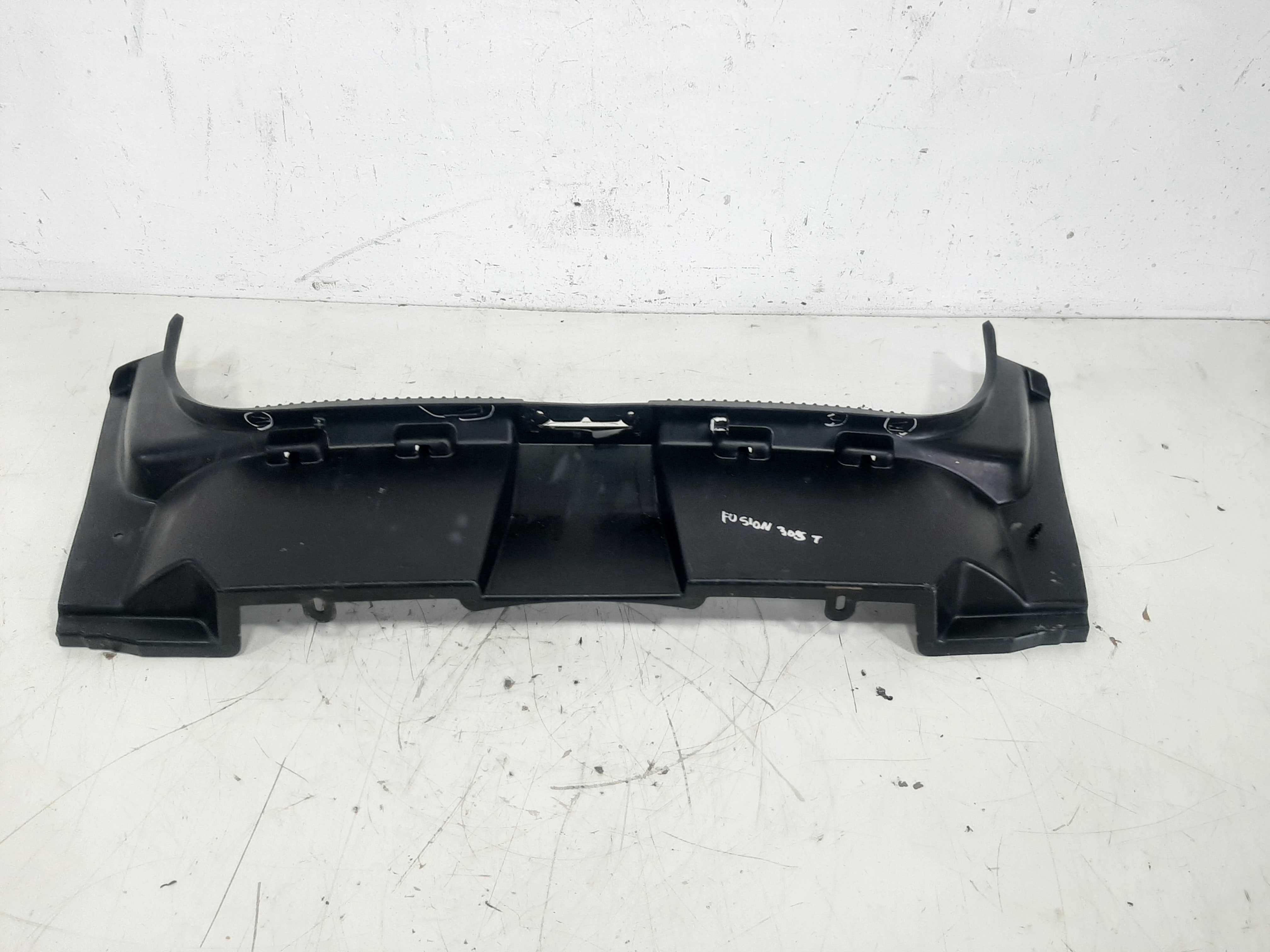 Soleira Porta Malas Ford Fusion 2006 2007 A 2011 C/ Avaria 5
