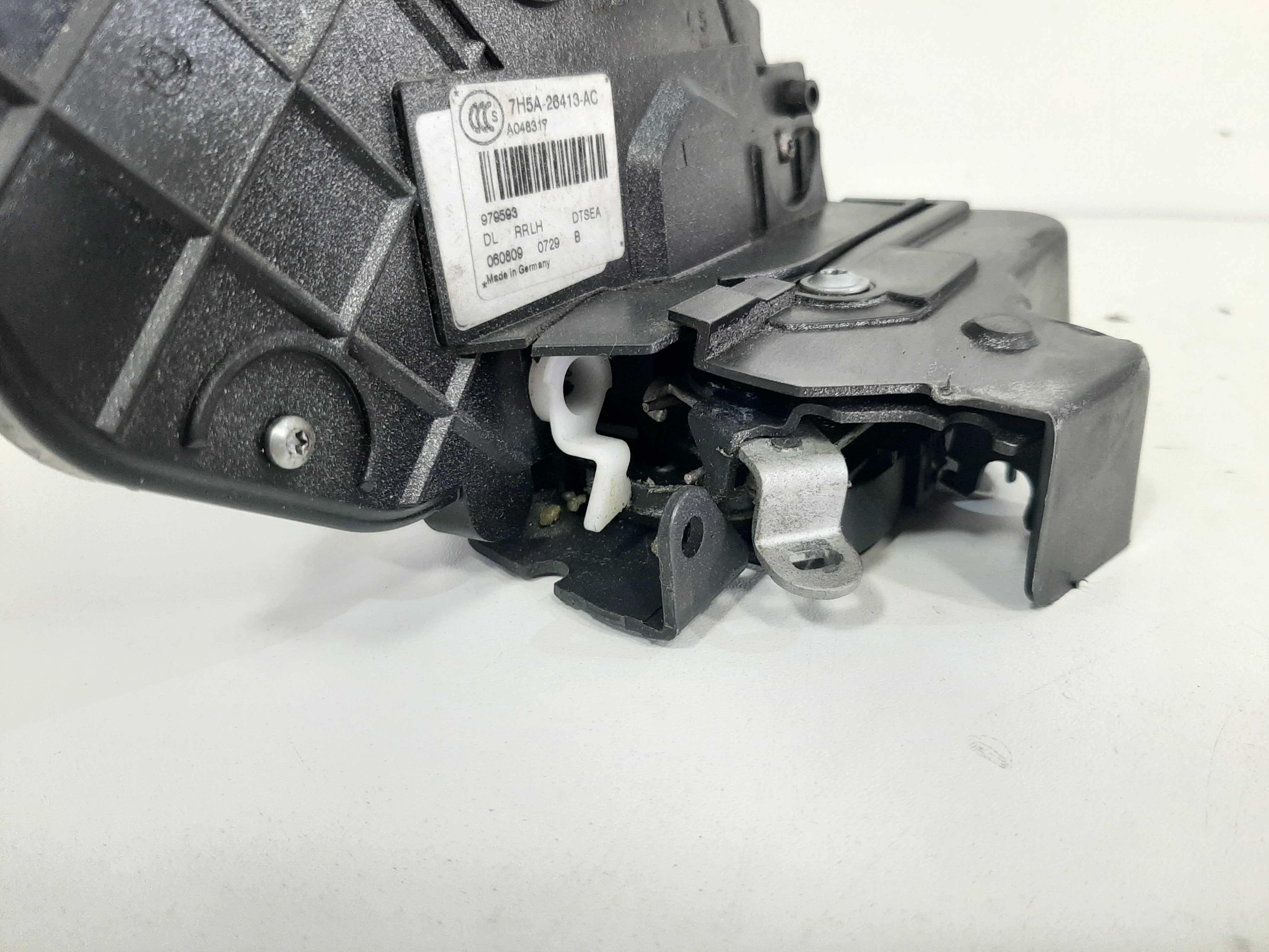 Fechadura Traseira Esquerda Freelander 2 2007 2008  A 2012 10