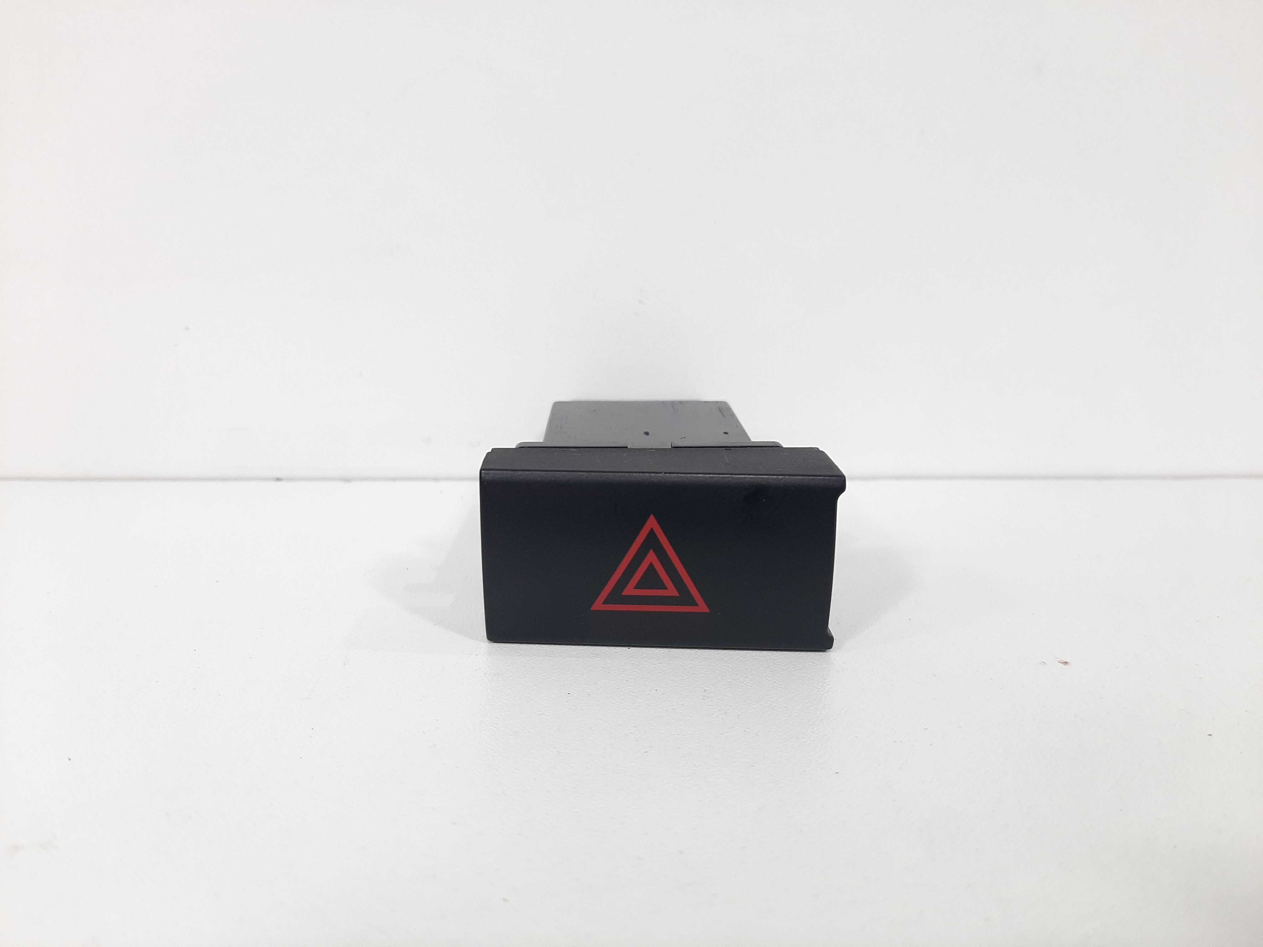 Botão Pisca Alerta Hyundai Santa Fe 2007 2008 2009 A 2012 1