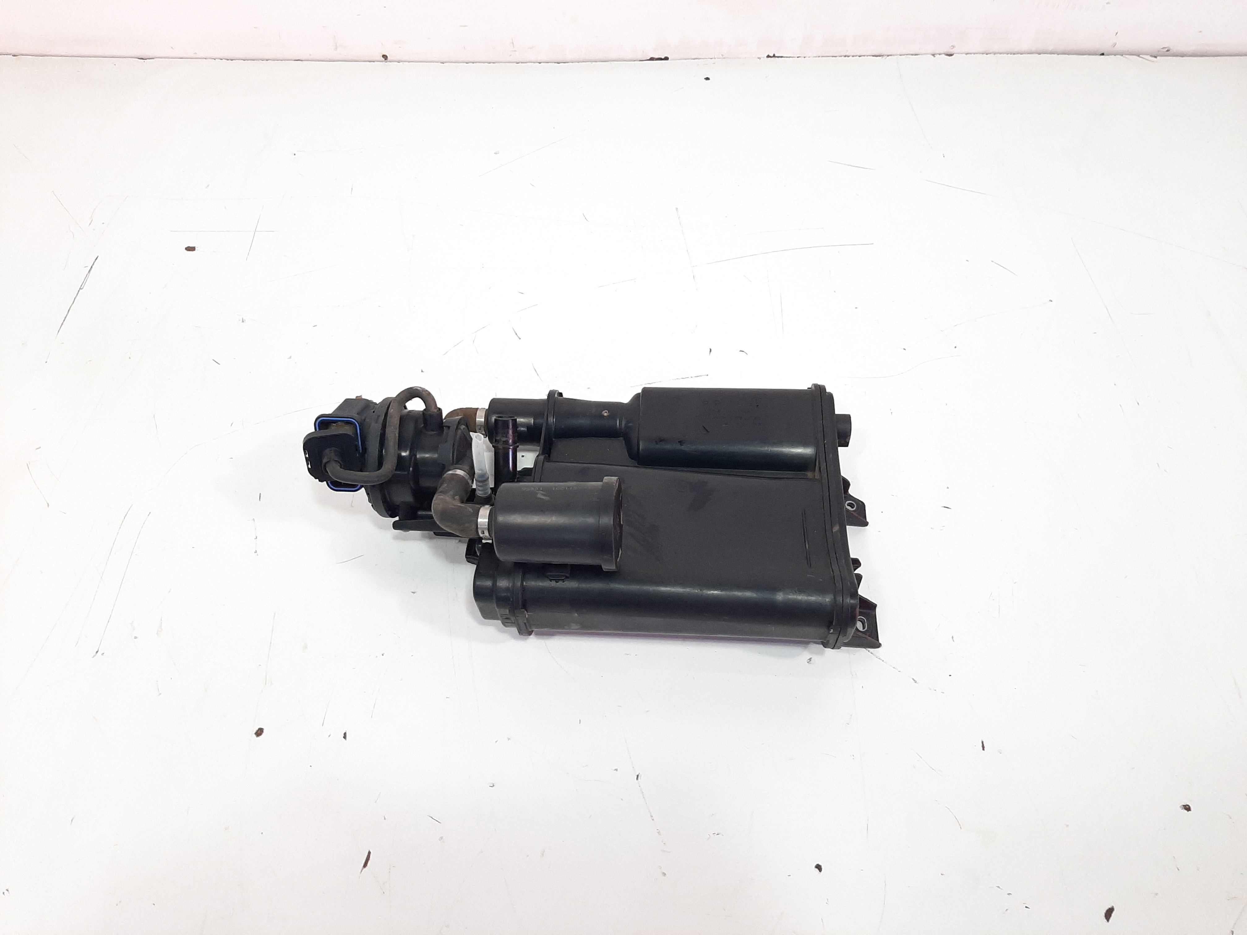 Filtro Canister Vw Tiguan 2013 2014 A 2017 Passat 2.0 Tsi 3