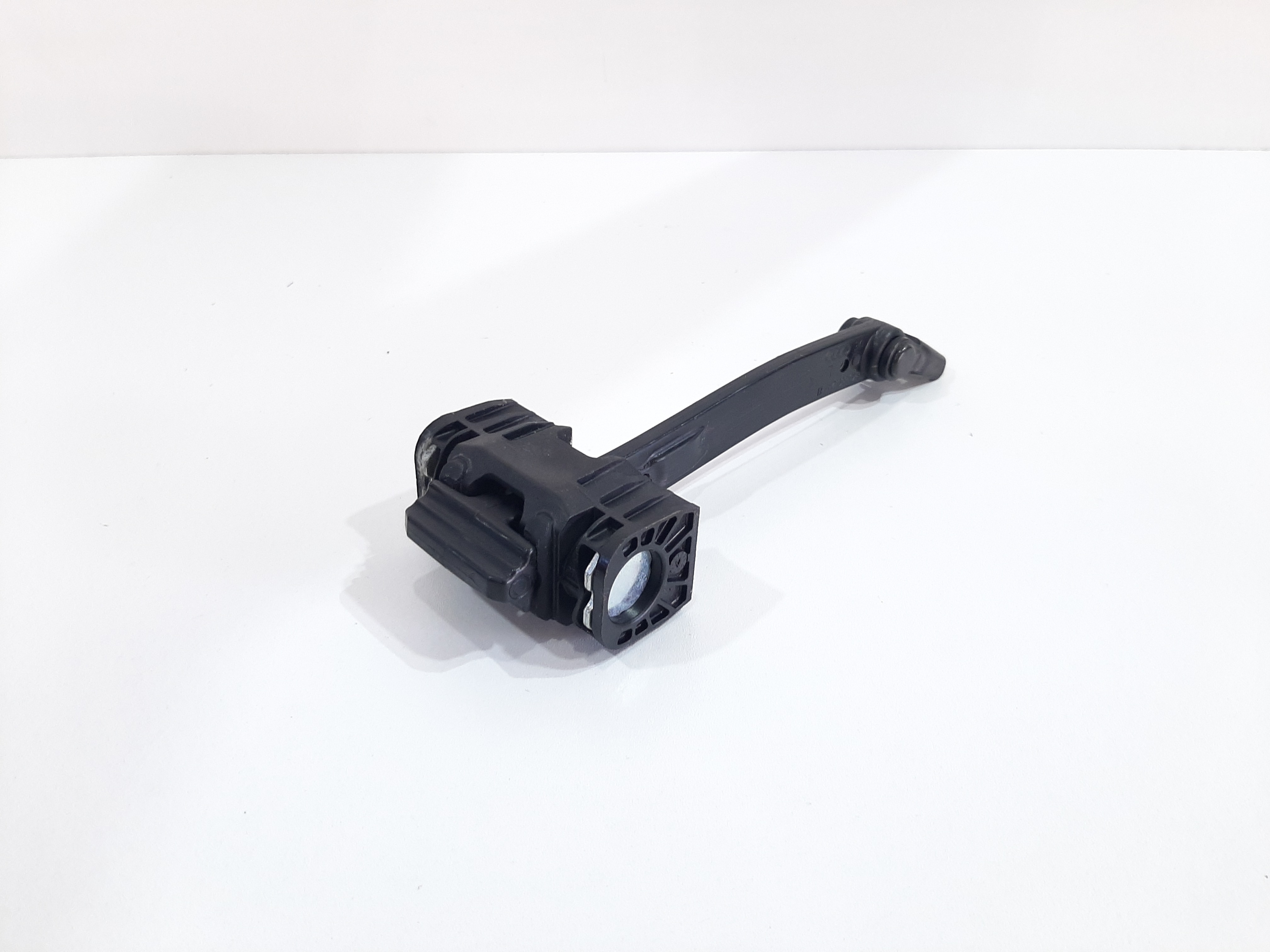 Limitador Porta Traseira Esquerda Audi A4 2008 2009 A 2015 1