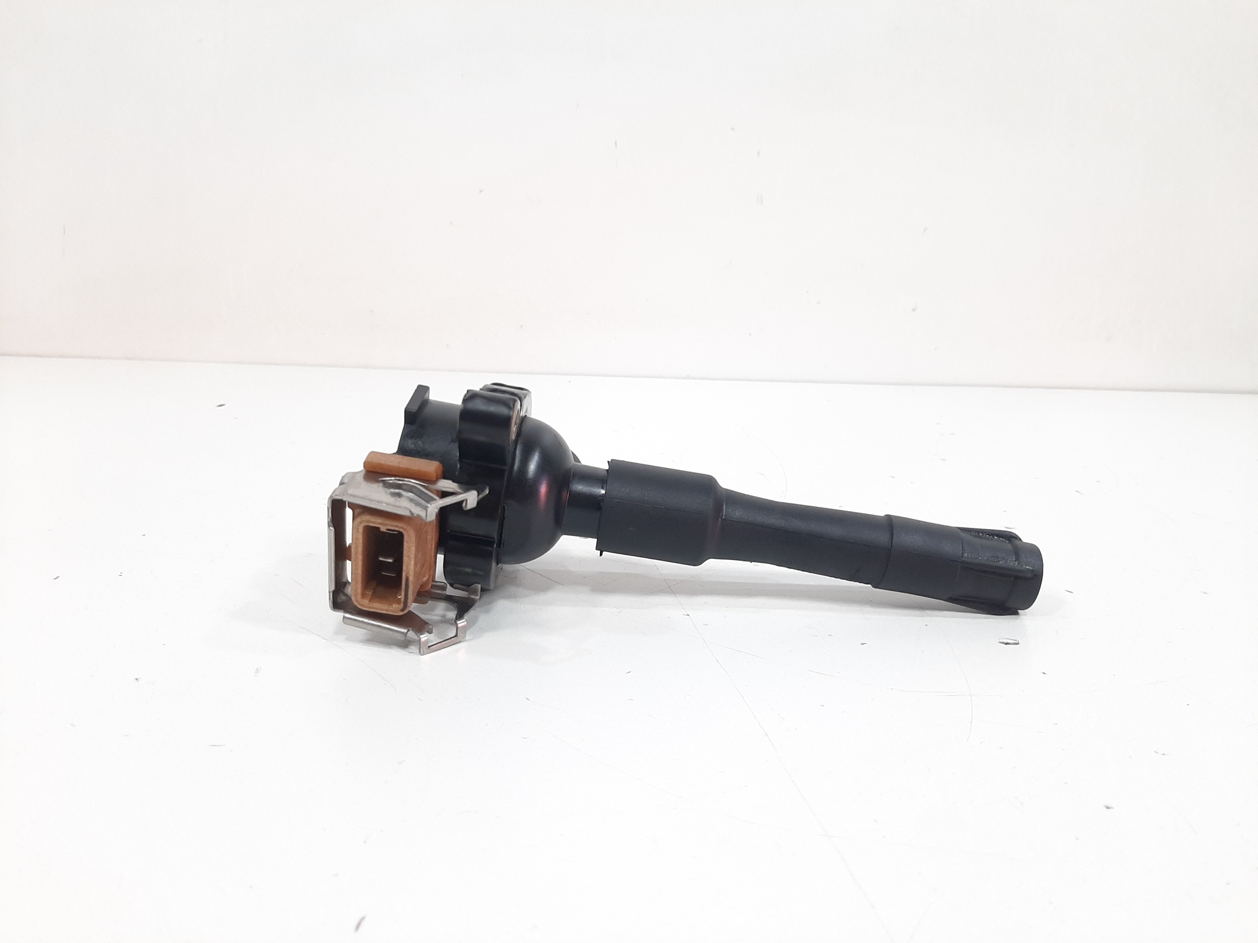 Bobina Ignição Bmw X5 99 2000 A 2006 540i 4.4 V8 7599219 1