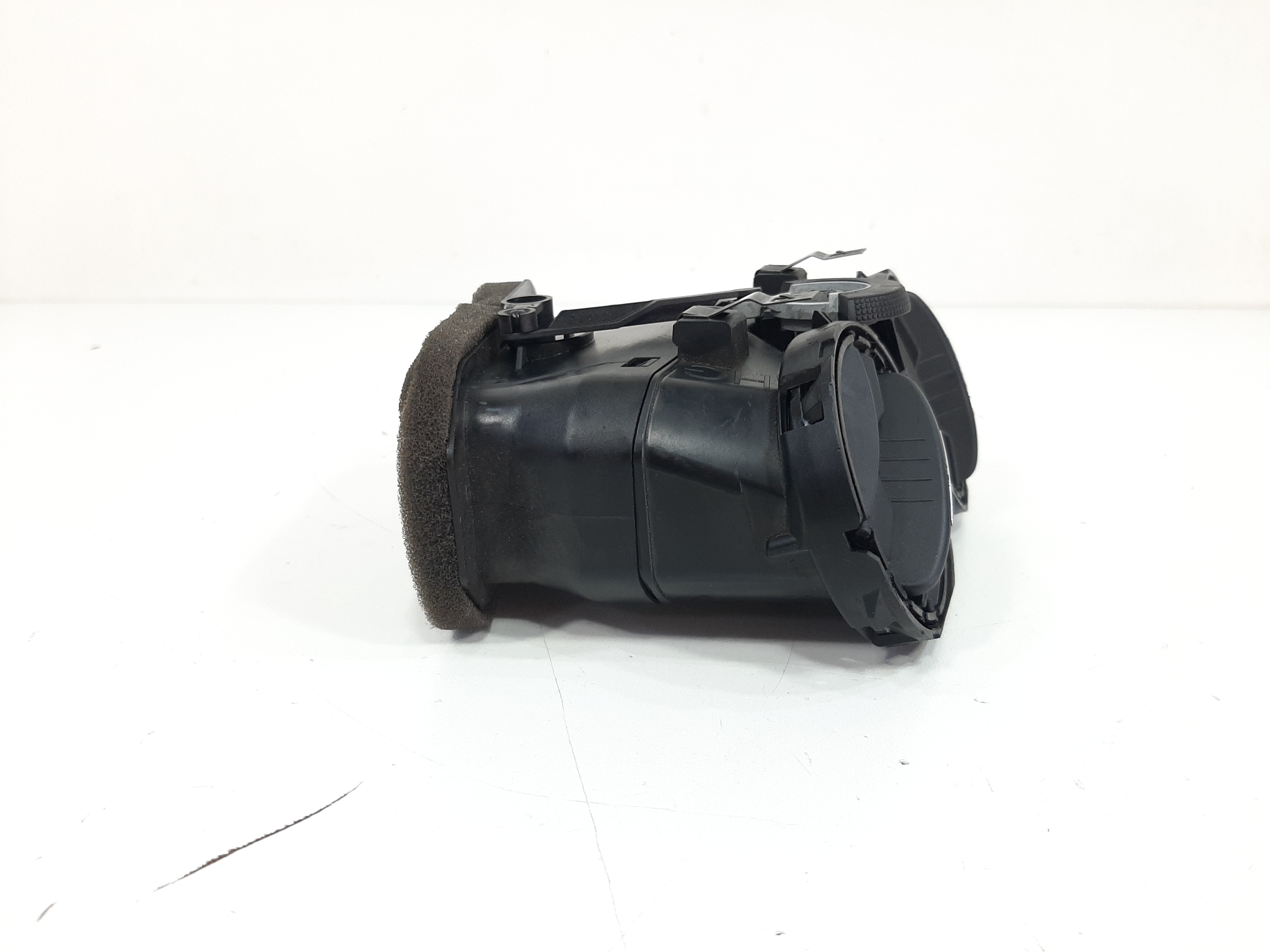 Difusor Ar Dianteiro Direito Central Vw Tiguan 2012 A 2017 8