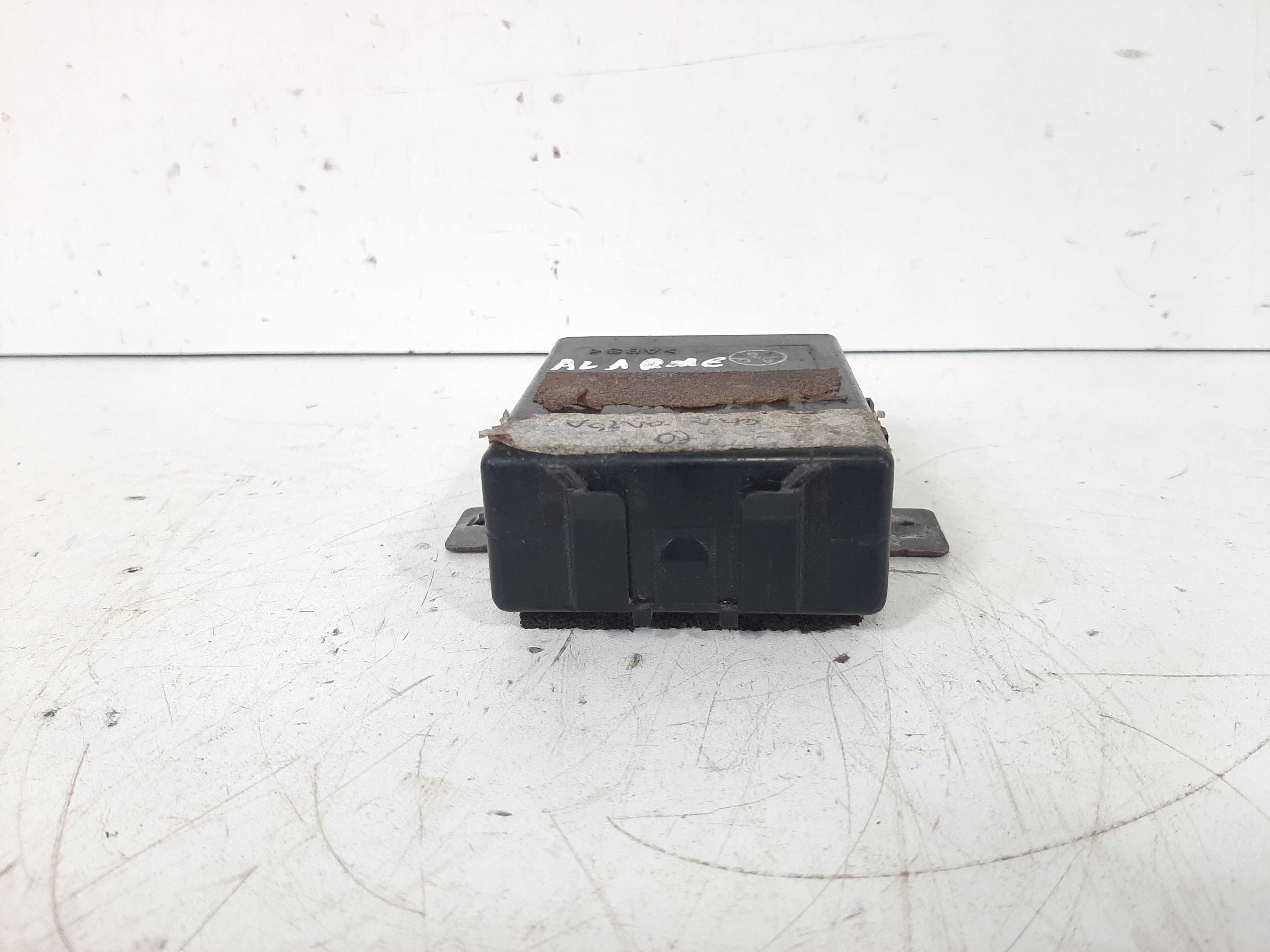 Modulo Central Alarme Volvo V40 1999 2000 A 2002 – 30857626 2