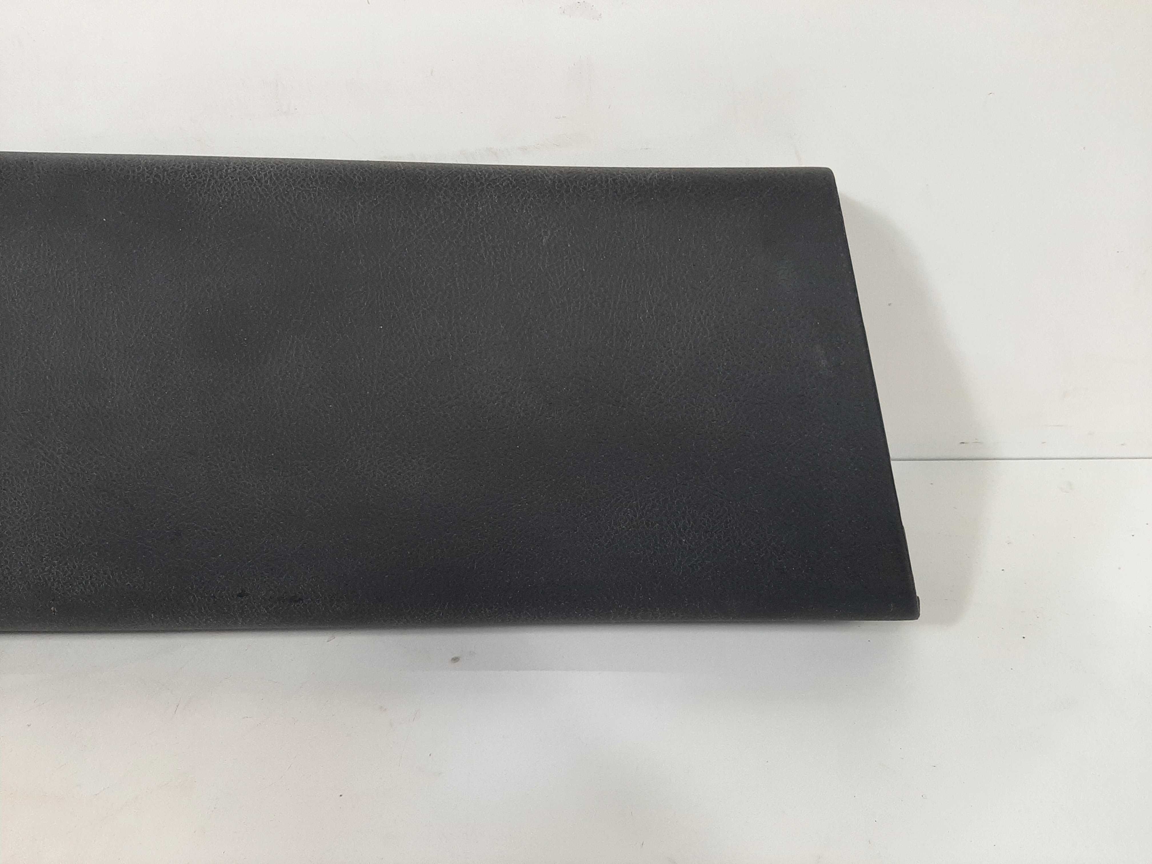 Acabamento Coluna Lado Direito Freelander 2 2006 2007 A 2012 7