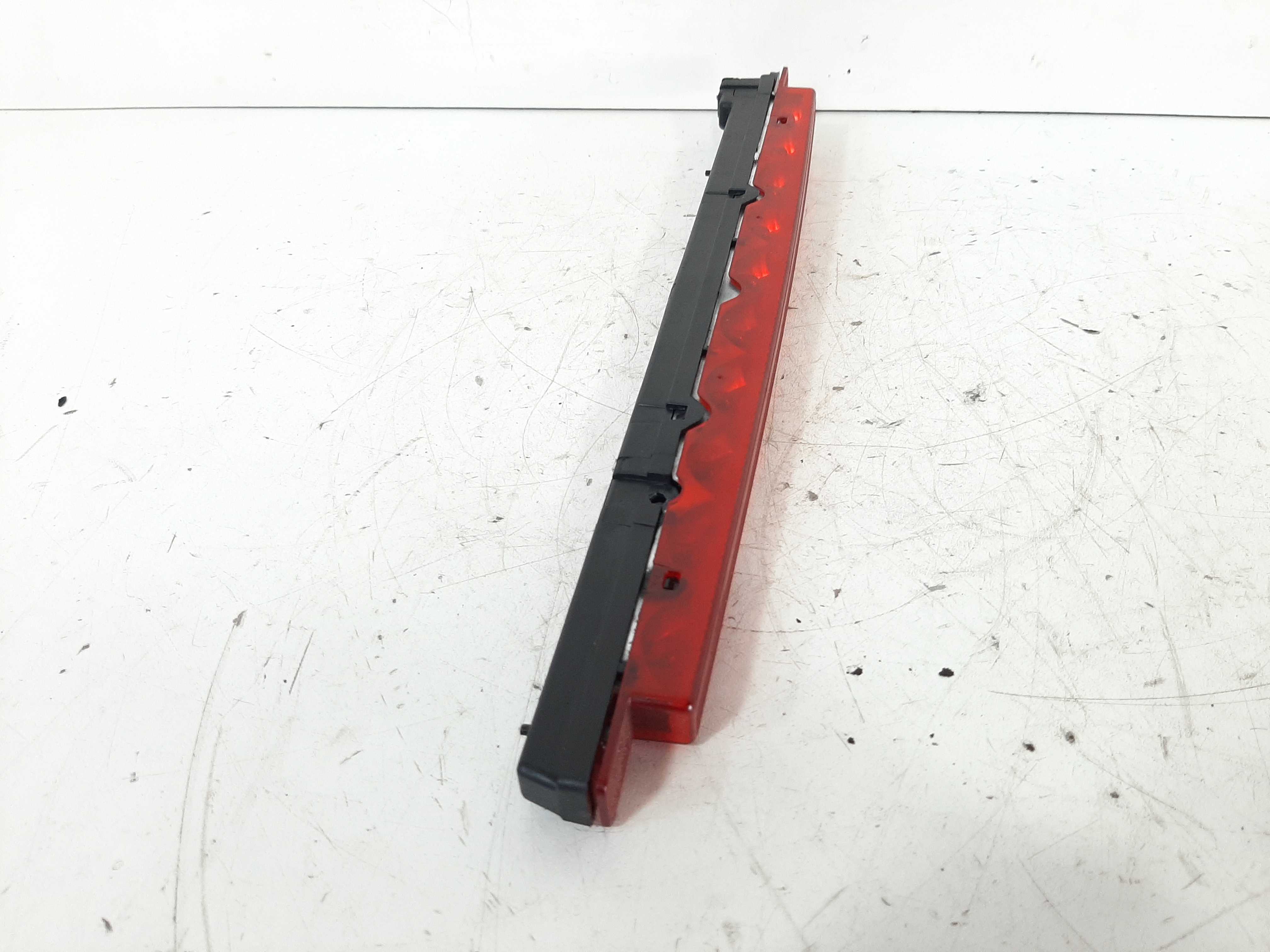 Luz Brake Light Audi A3 Cód. 8d9 945 097 B 7