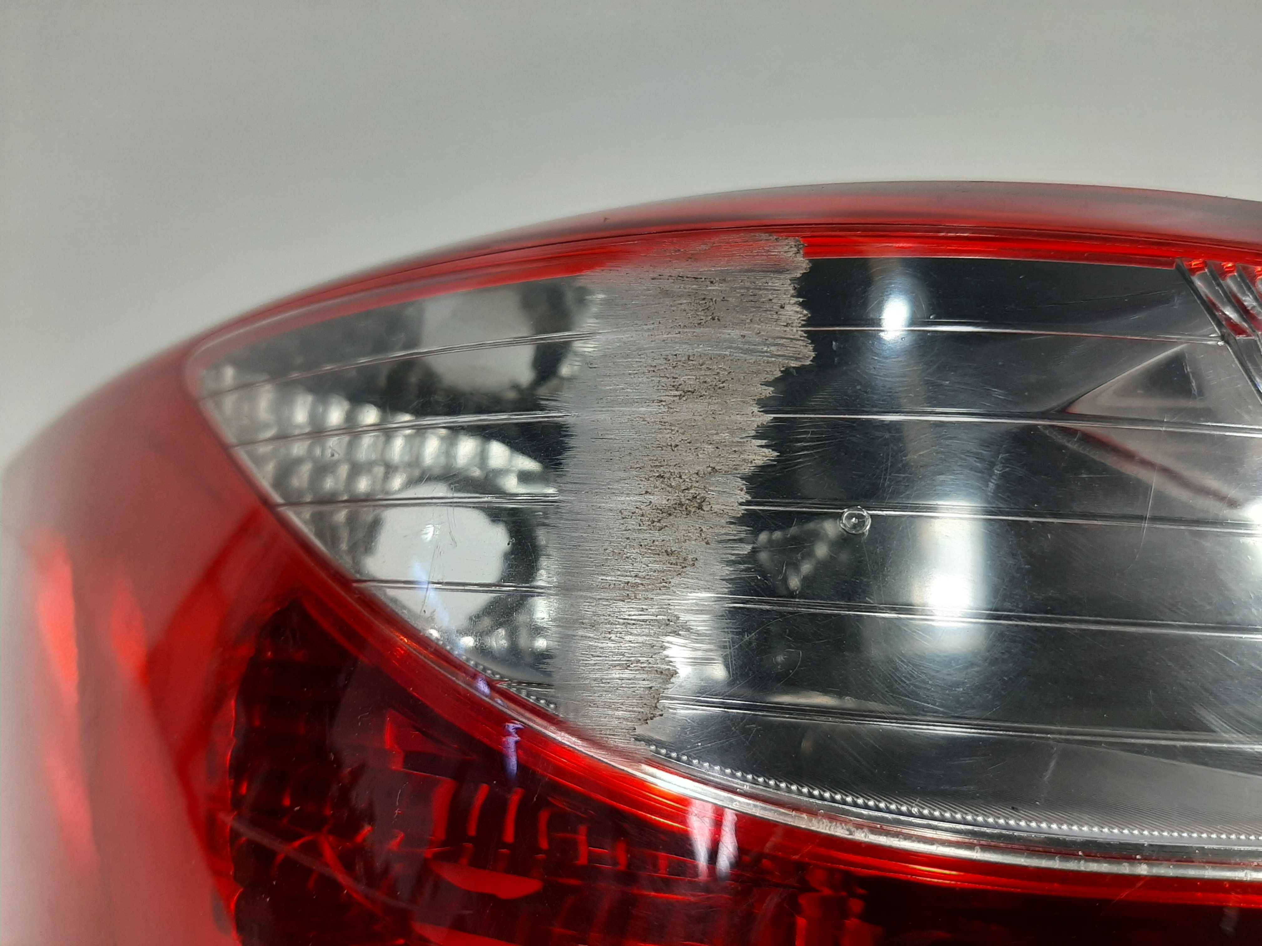 Lanterna Traseira Esquerda Hyundai Hb20s 2012 A 2019 Avaria 5