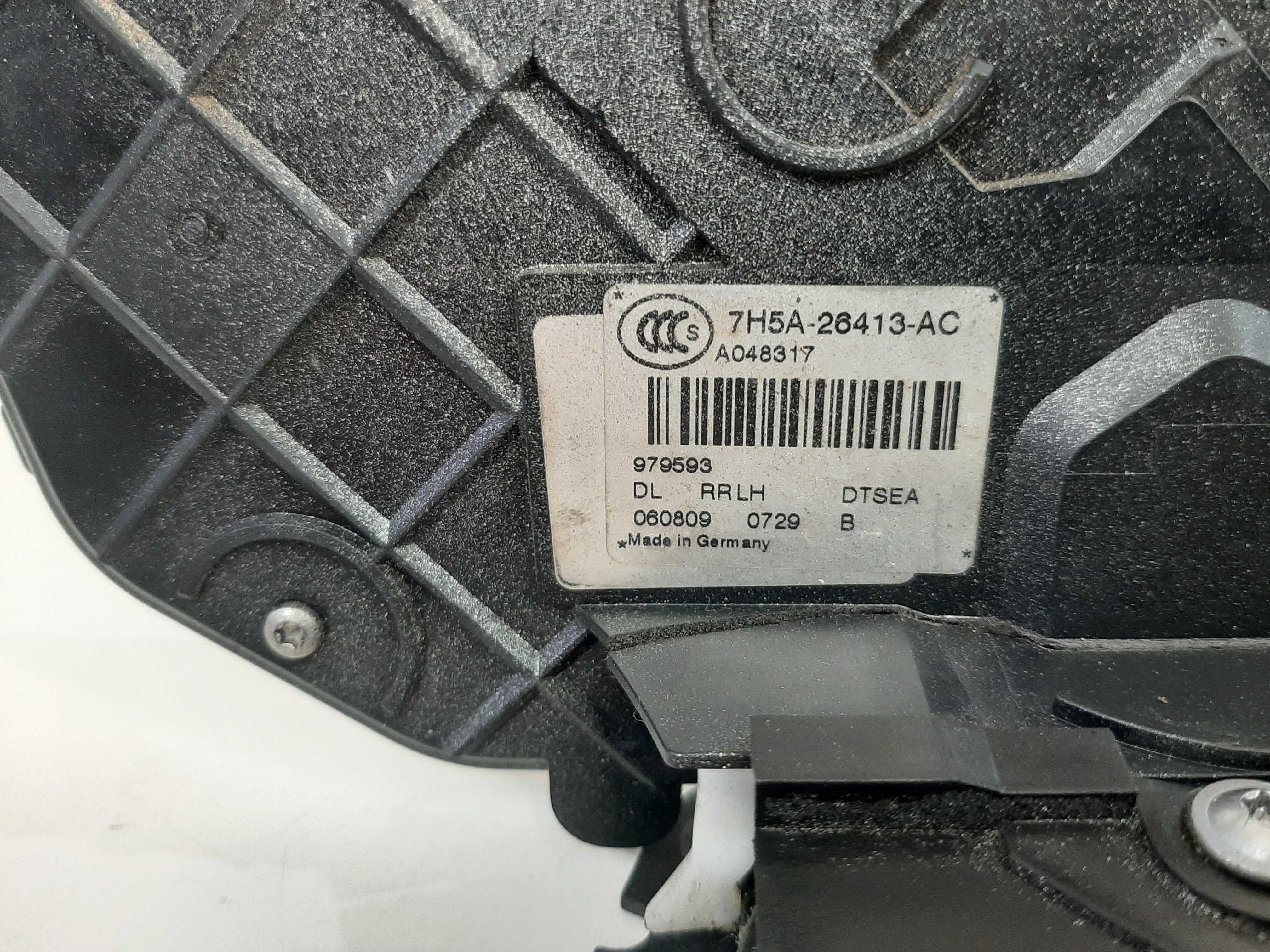 Fechadura Traseira Esquerda Freelander 2 2007 2008  A 2012 7