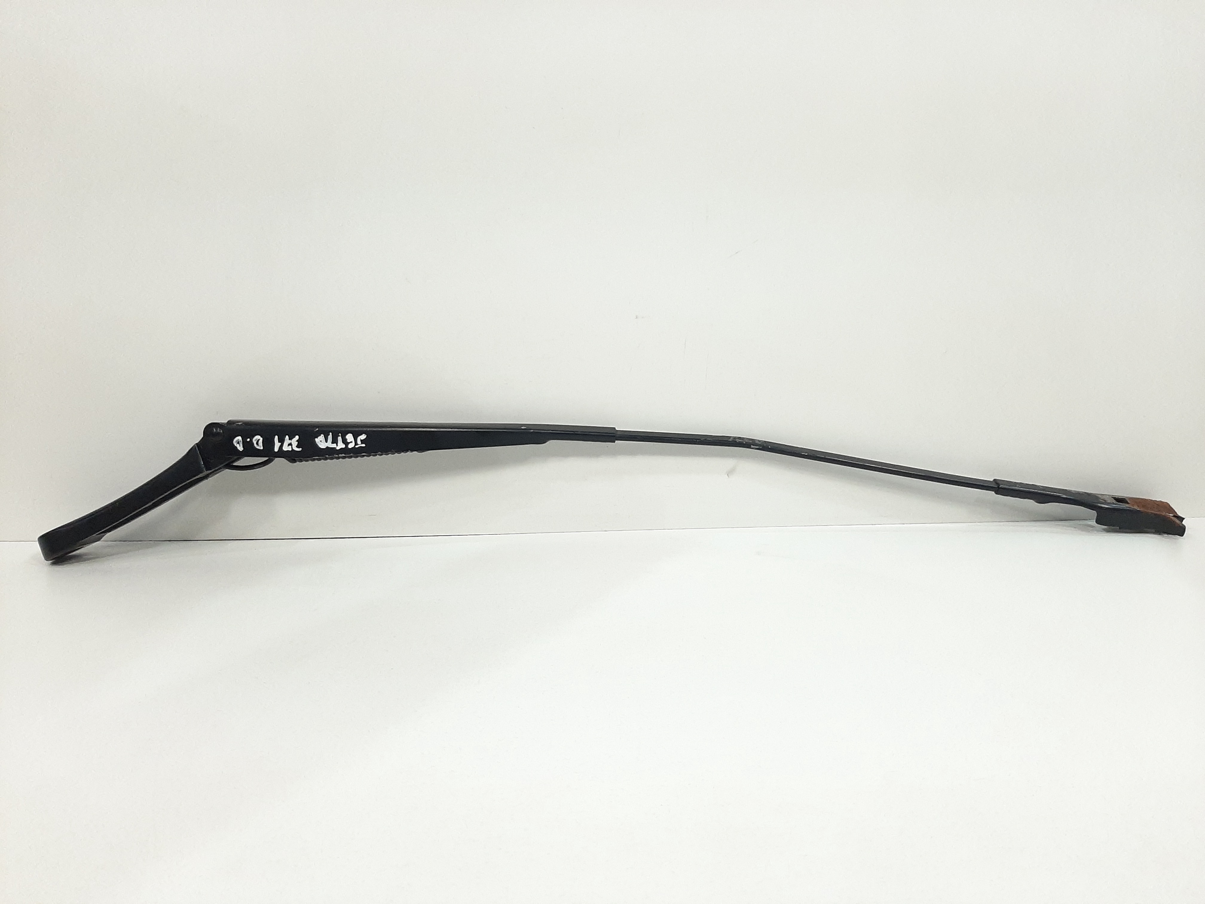 Braço Limpador Parabrisa Lado Direito Vw Jetta 2011 A 2017 7