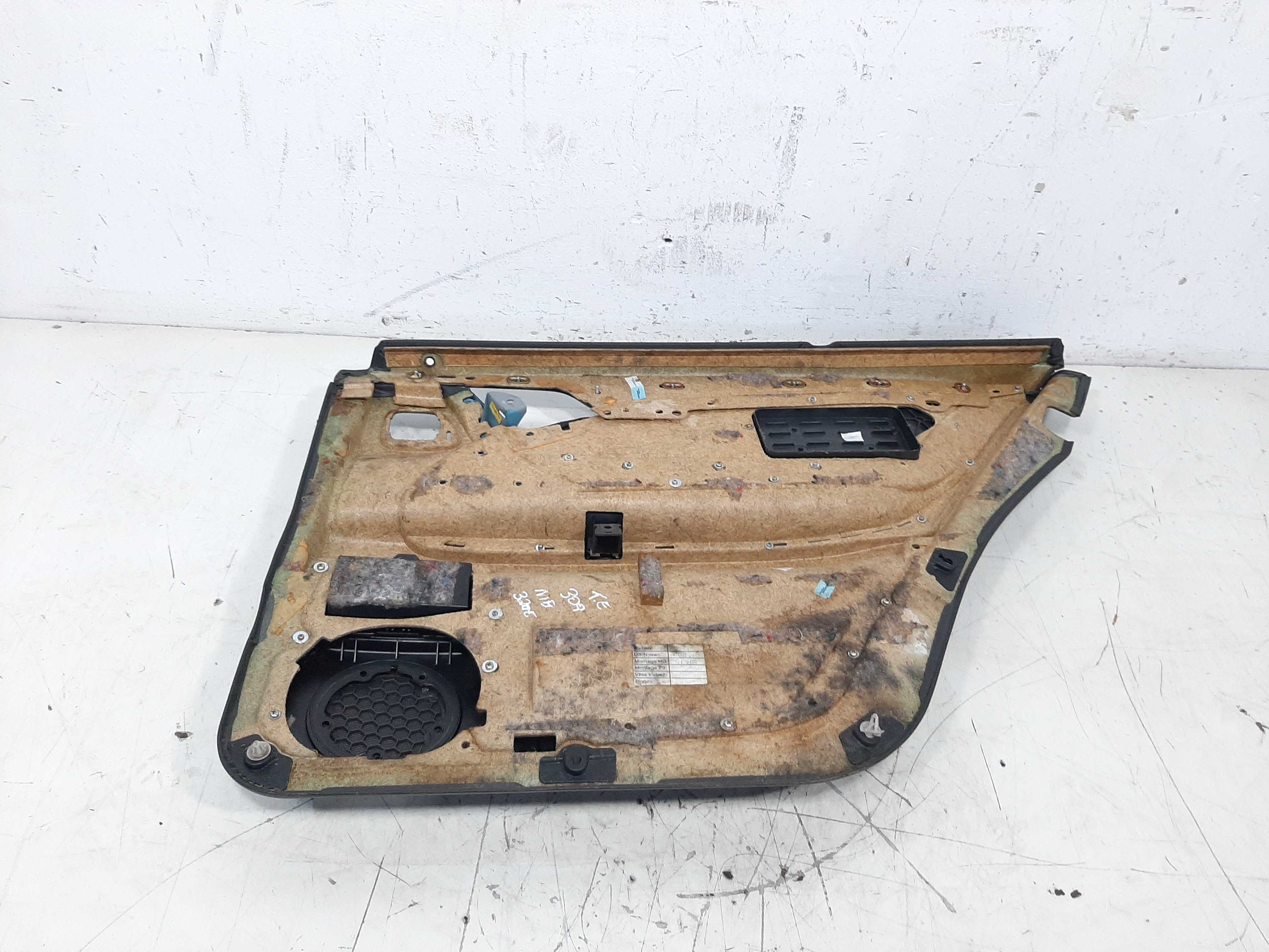 Forro Porta Traseiro Esquerdo Mercedes E320 98 A 2002c/avari 5