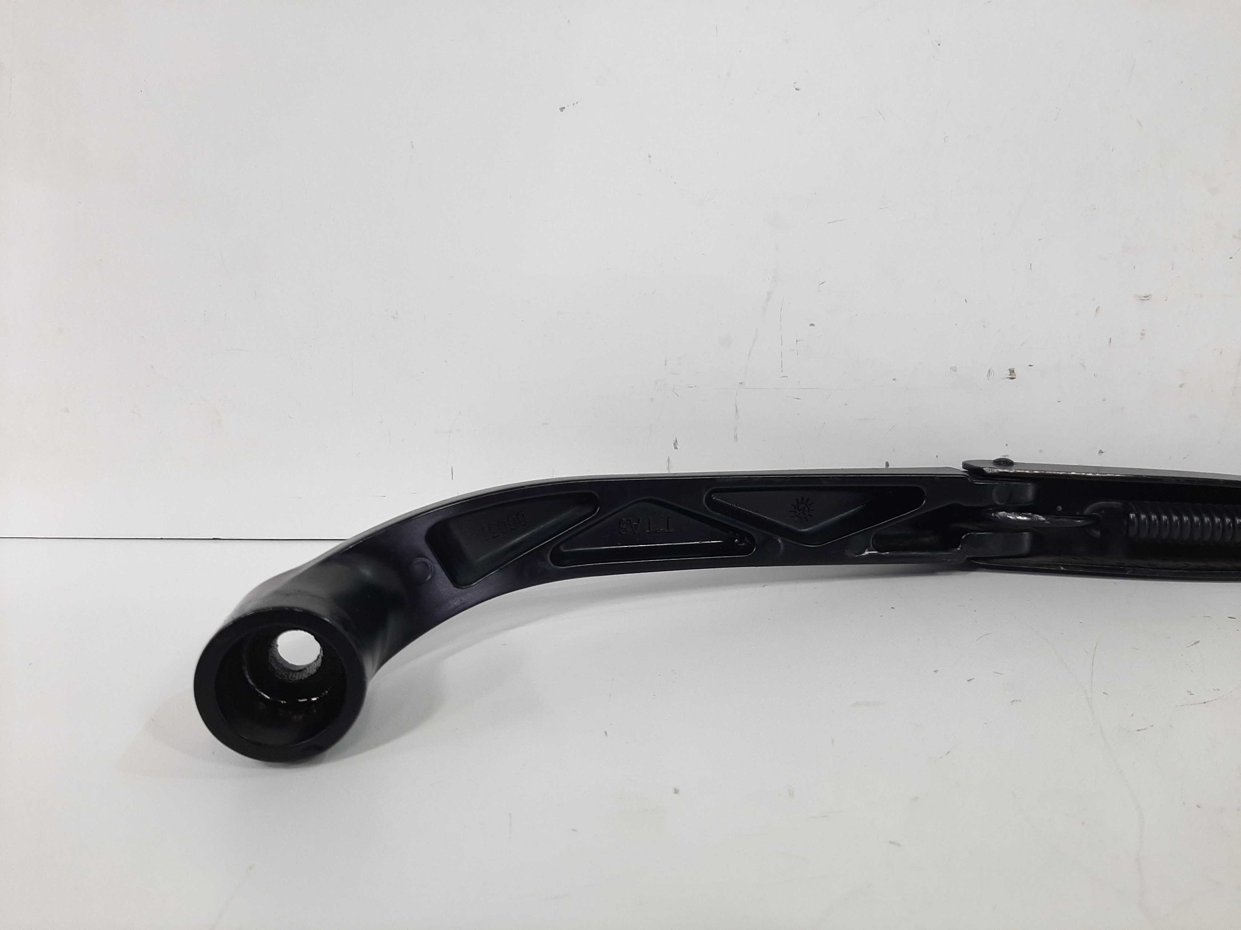 Braço Limpador Direito Parabrisa Honda Hrv 2015 2016 A 2018 4