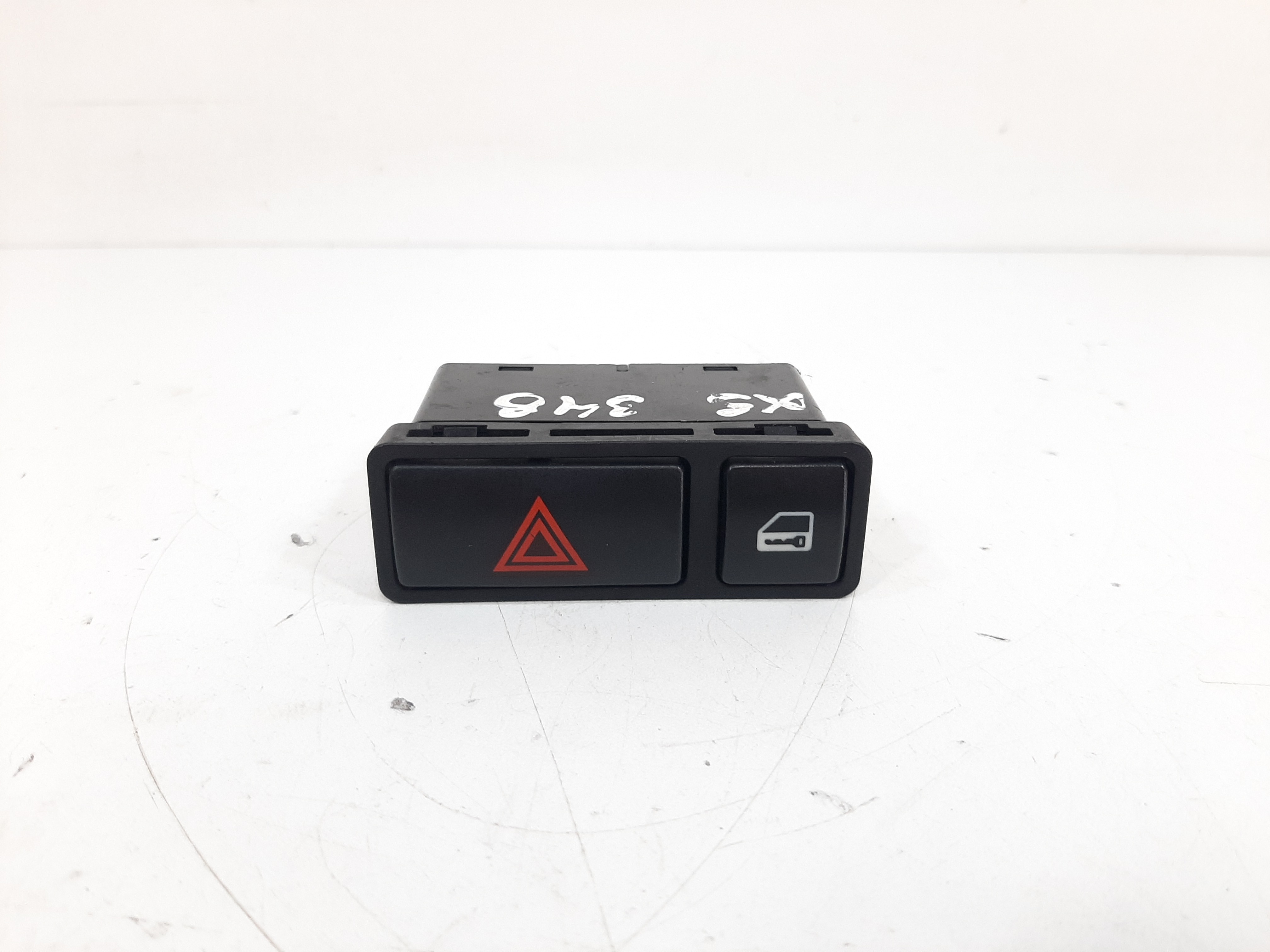 Botão Alerta Trava Elétrica Porta Bmw X5 E53 1999 A 2006 8
