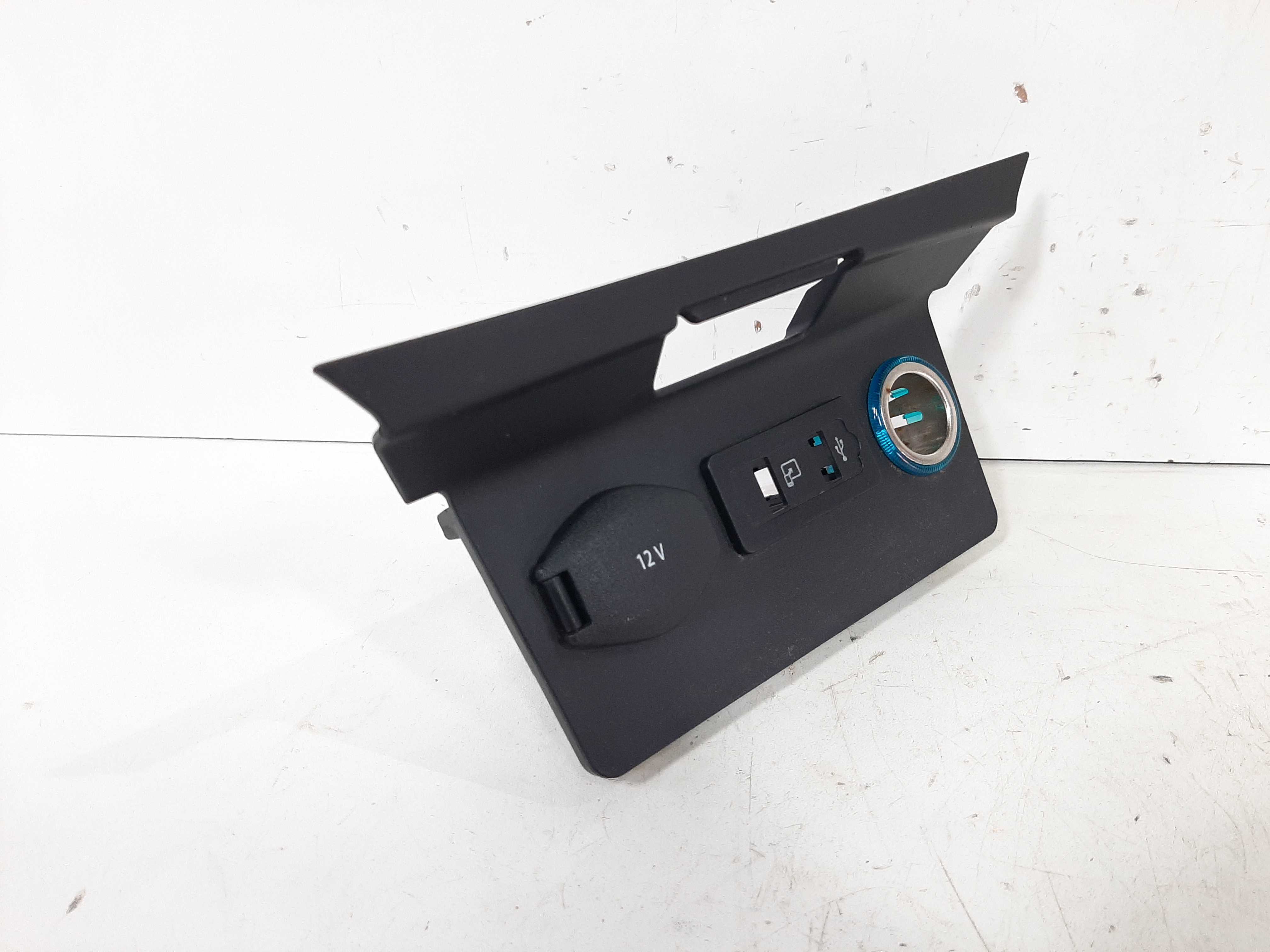 Painel Tomada 12v Acendedor Chery Tiggo 5x 2019 2020 2021 3