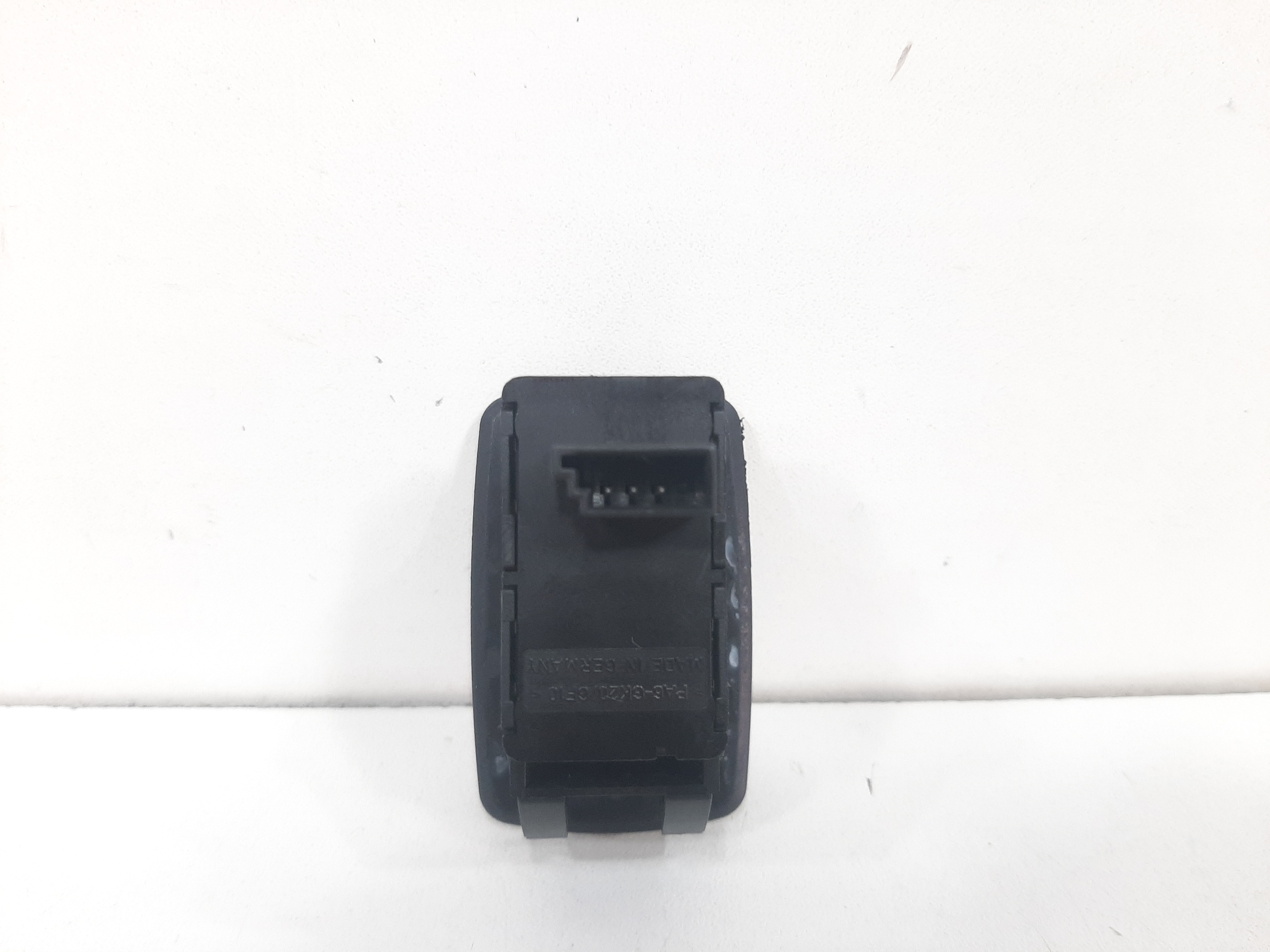 Botão Vidro Elétrico Traseiro Esquerdo Bmw 320i 2006 A 2012 3