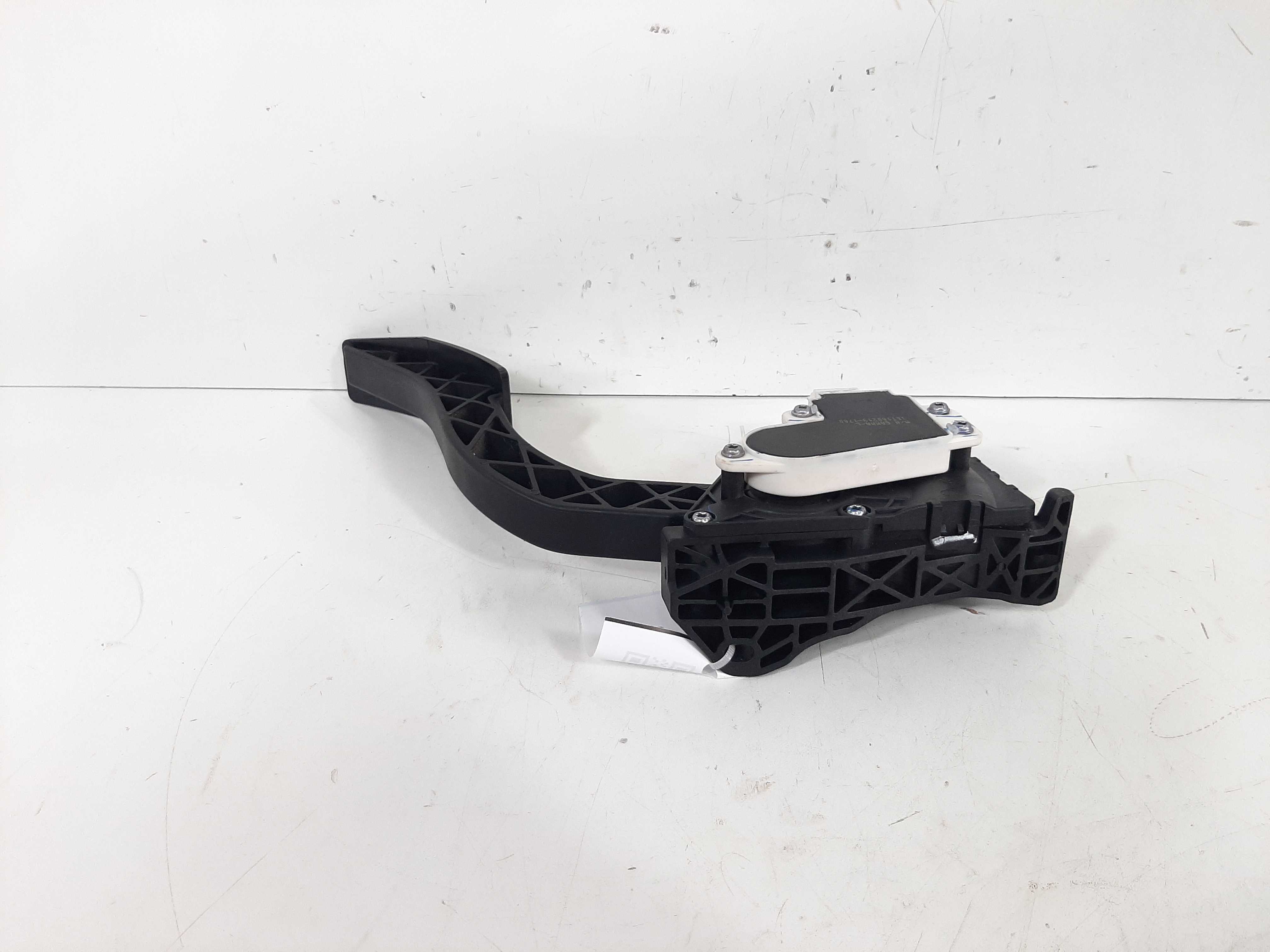 Pedal Acelerador Onix Prisma Cobalt 2013 2014 2015 A 2018 4
