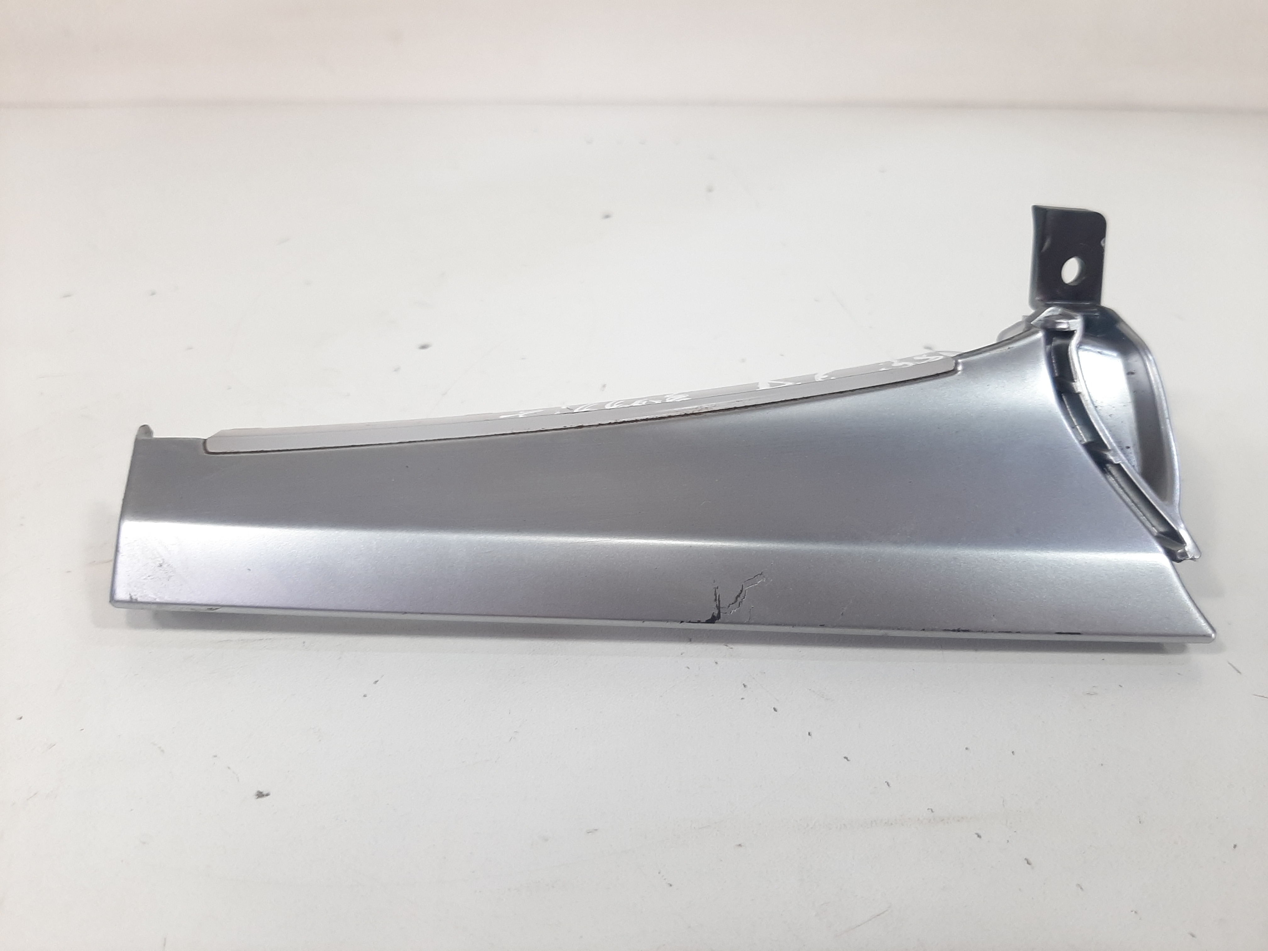 Aplique Painel Dianteiro Esquerdo Caoa Chery Tiggo 8 19 A 22 2