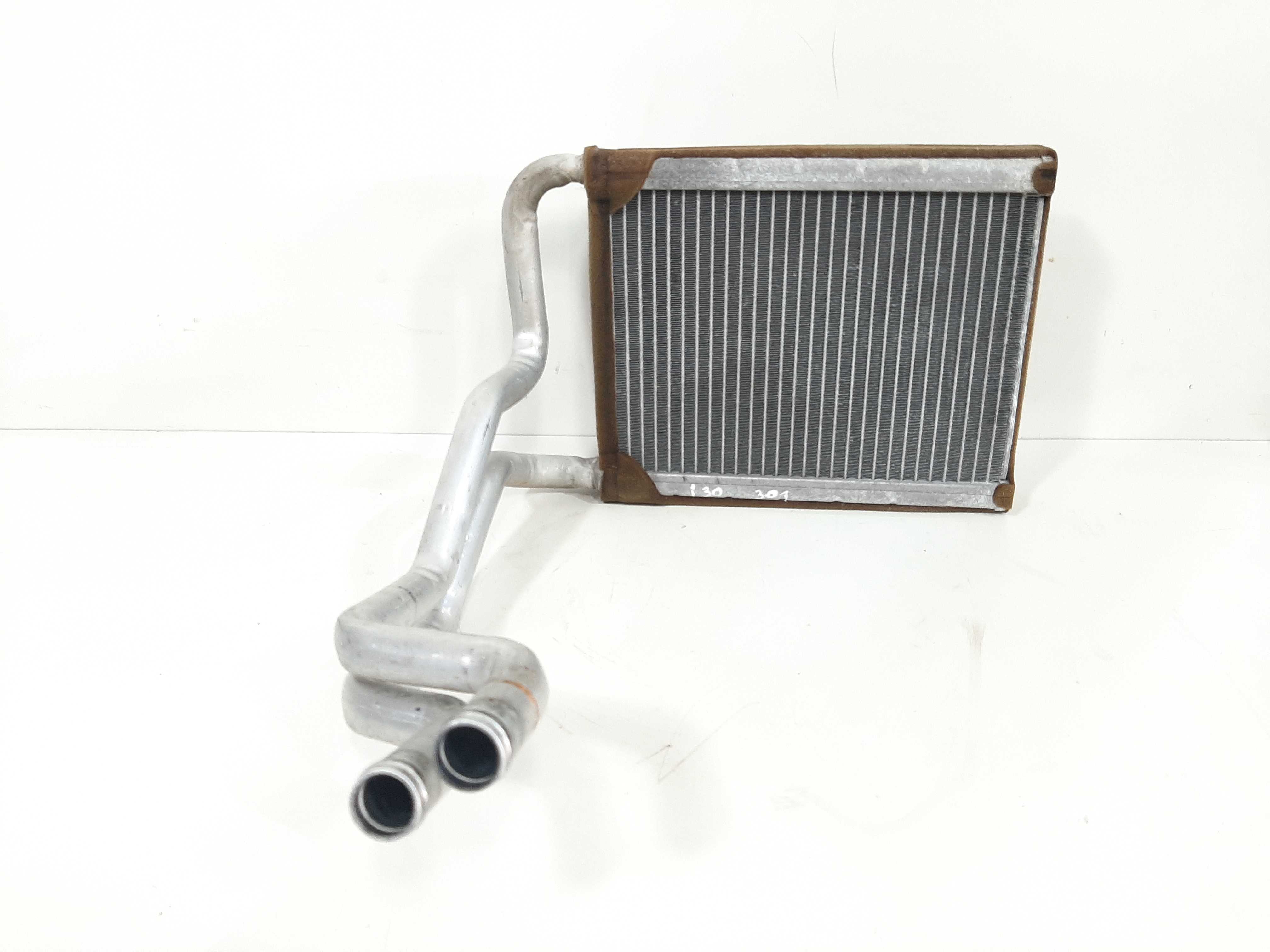 Radiador Condensador Ar Quente Hyundai I30 2008 2009 A 2012 3