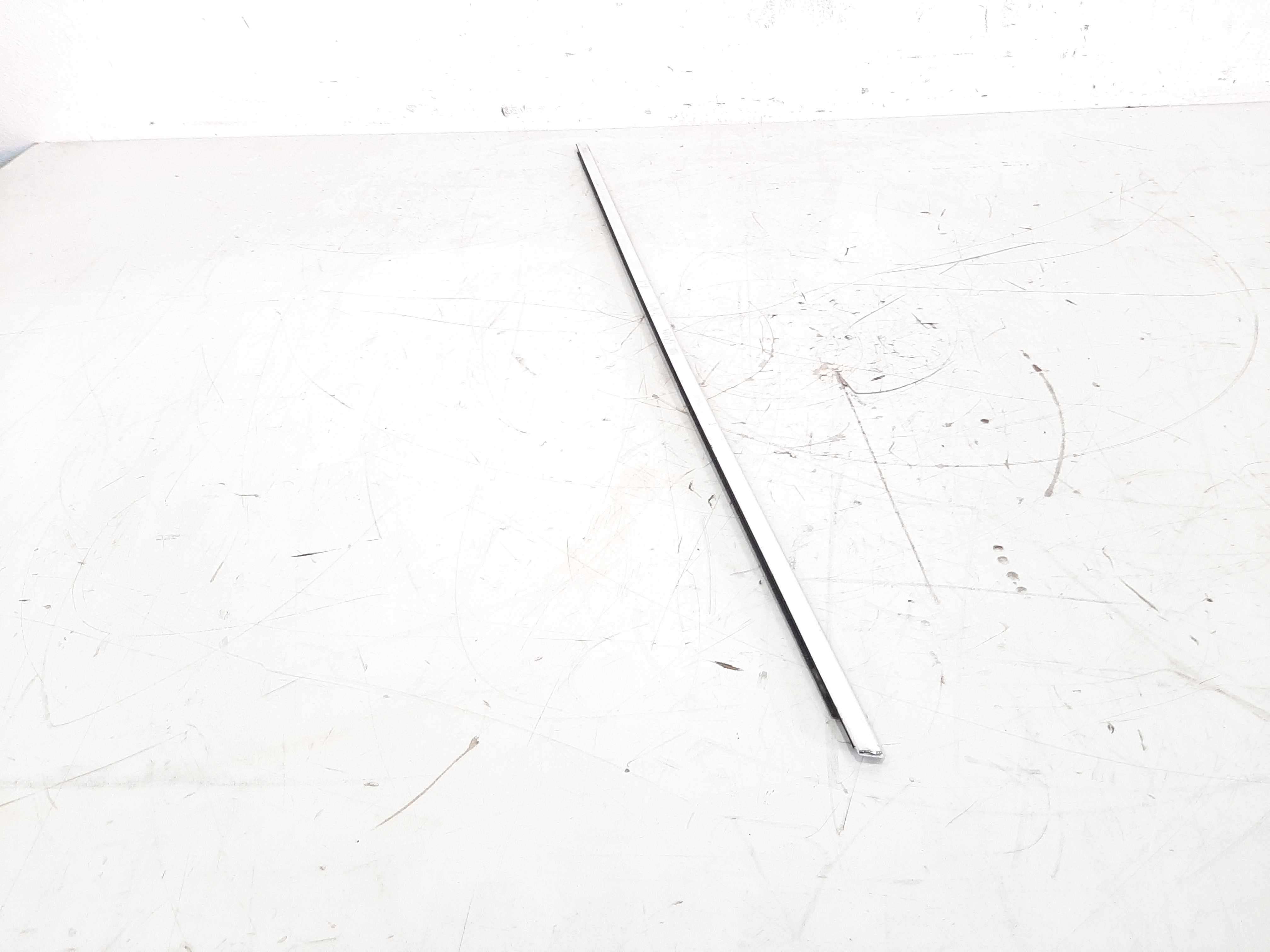Guia Vidro Bmw 540i Serie 5 E39 Traseiro Esquerdo 96 A 04 6