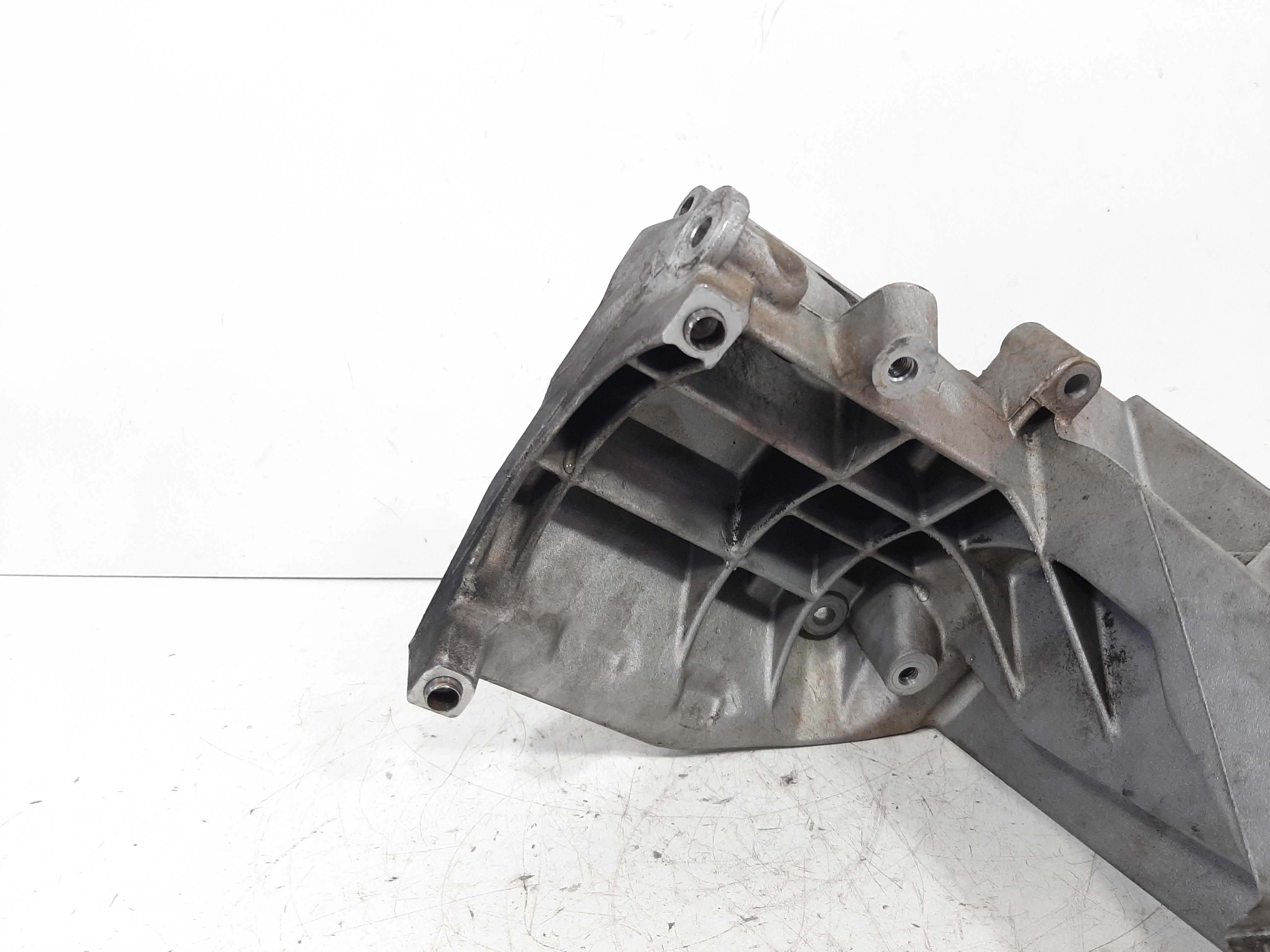 Suporte Coxim Compressor De Ar Bmw 540i E39 1996 A 2004 4.4 7