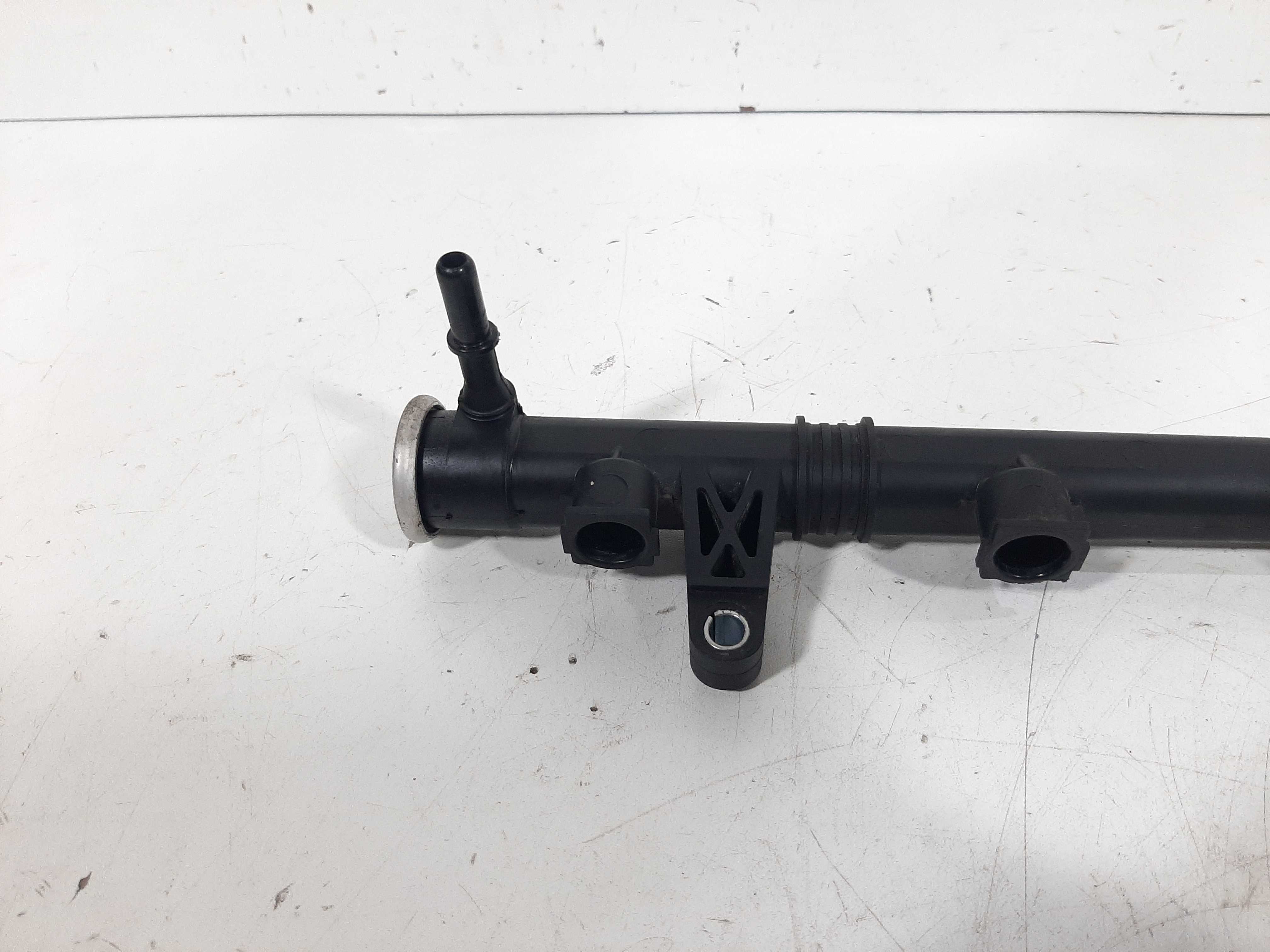Flauta Bicos Injetores Gm Spin Onix 1.8 8v 2012 2013 A 2017 8