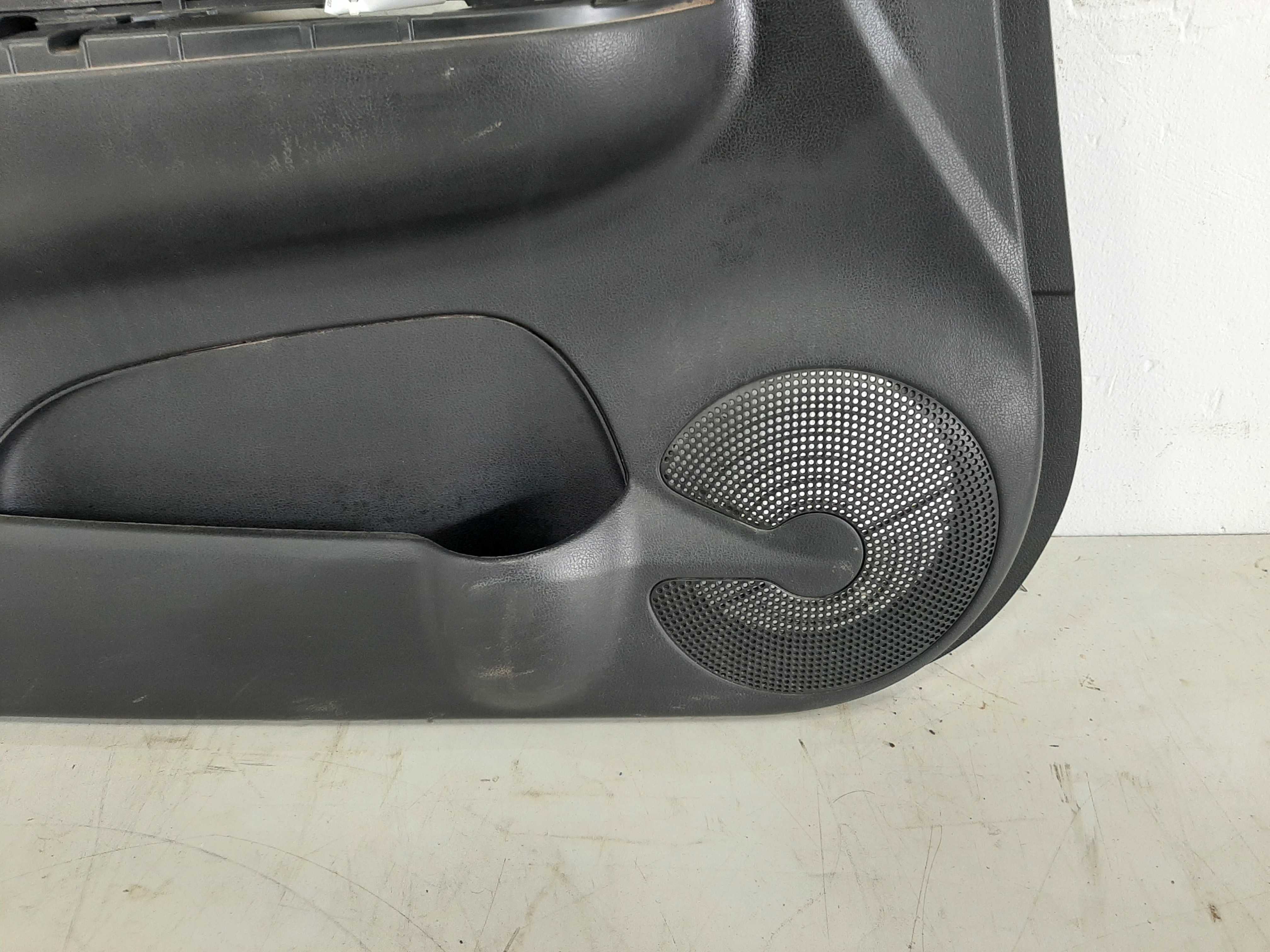 Forro Porta Dianteiro Esquerdo Nissan March 2012 2013 2014 3