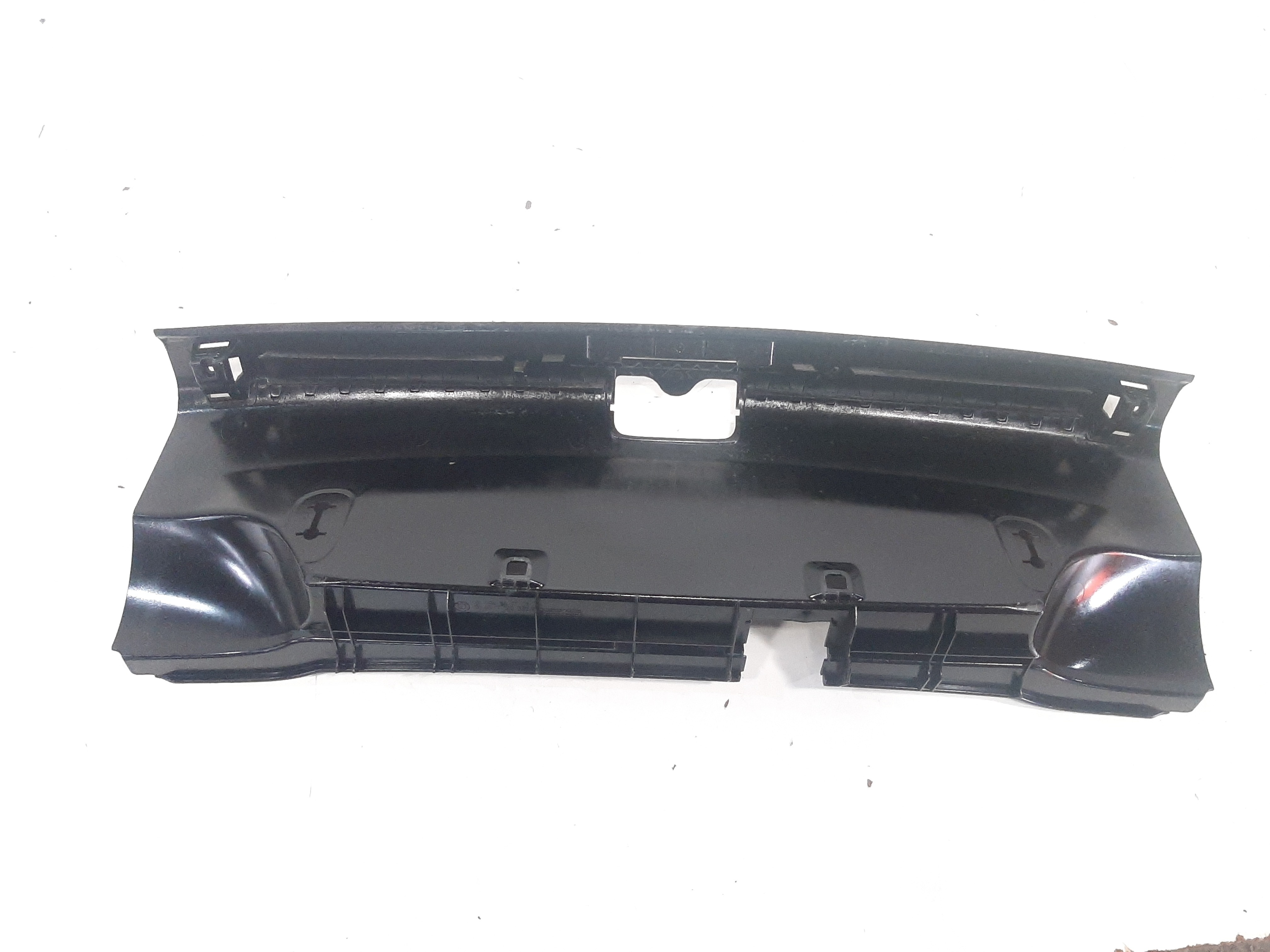 Acabamento Moldura Soleira Porta Malas Bmw 120i 2006 A 2012 6
