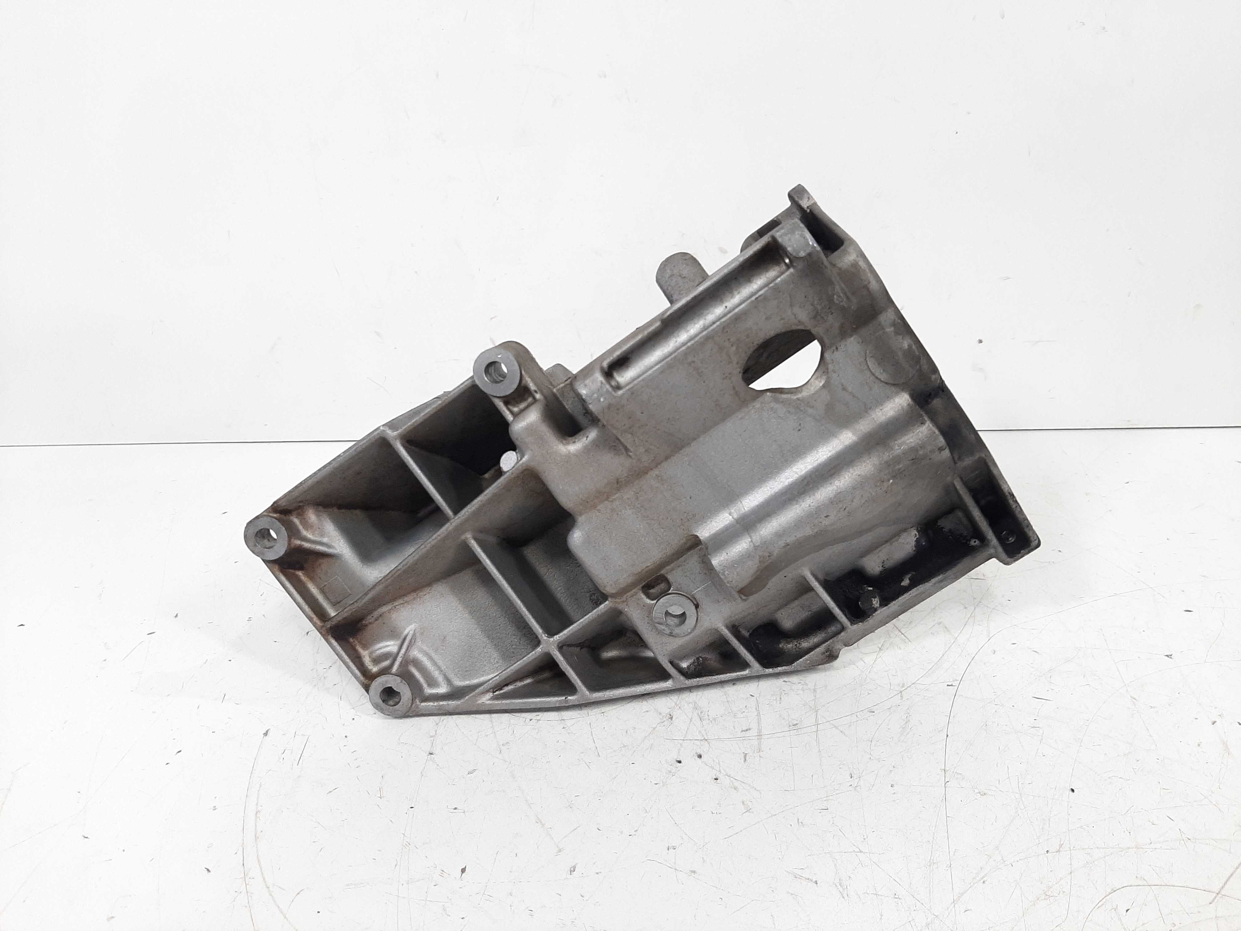 Suporte Coxim Compressor De Ar Bmw 540i E39 1996 A 2004 4.4 5