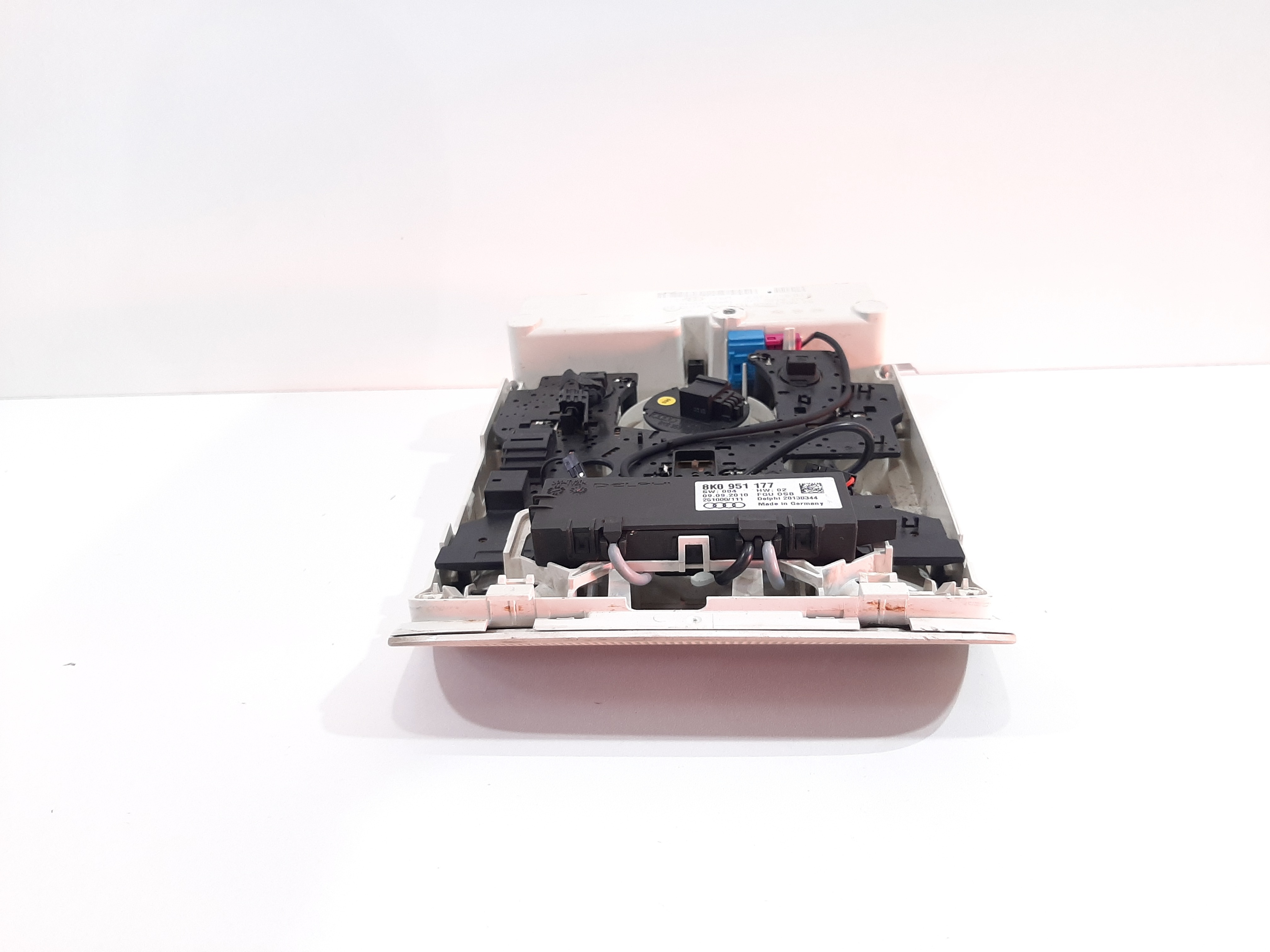 Luz Cortesia Teto Dianteira Audi A4 2008 A 2015 8t0947135f 8