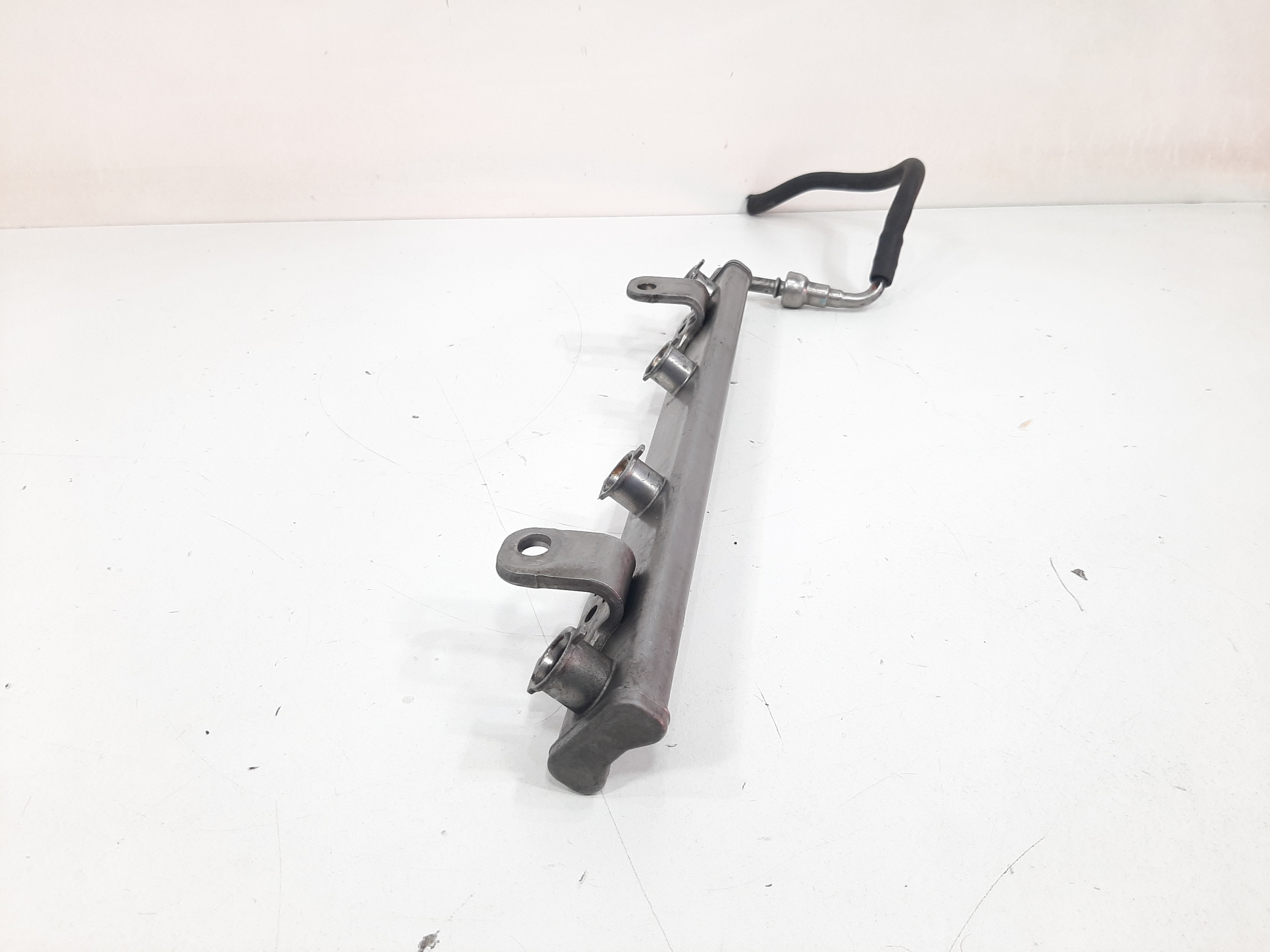 Flauta Combustível Nissan Livina Tiida 1.8 2010 2011 A 2014 5