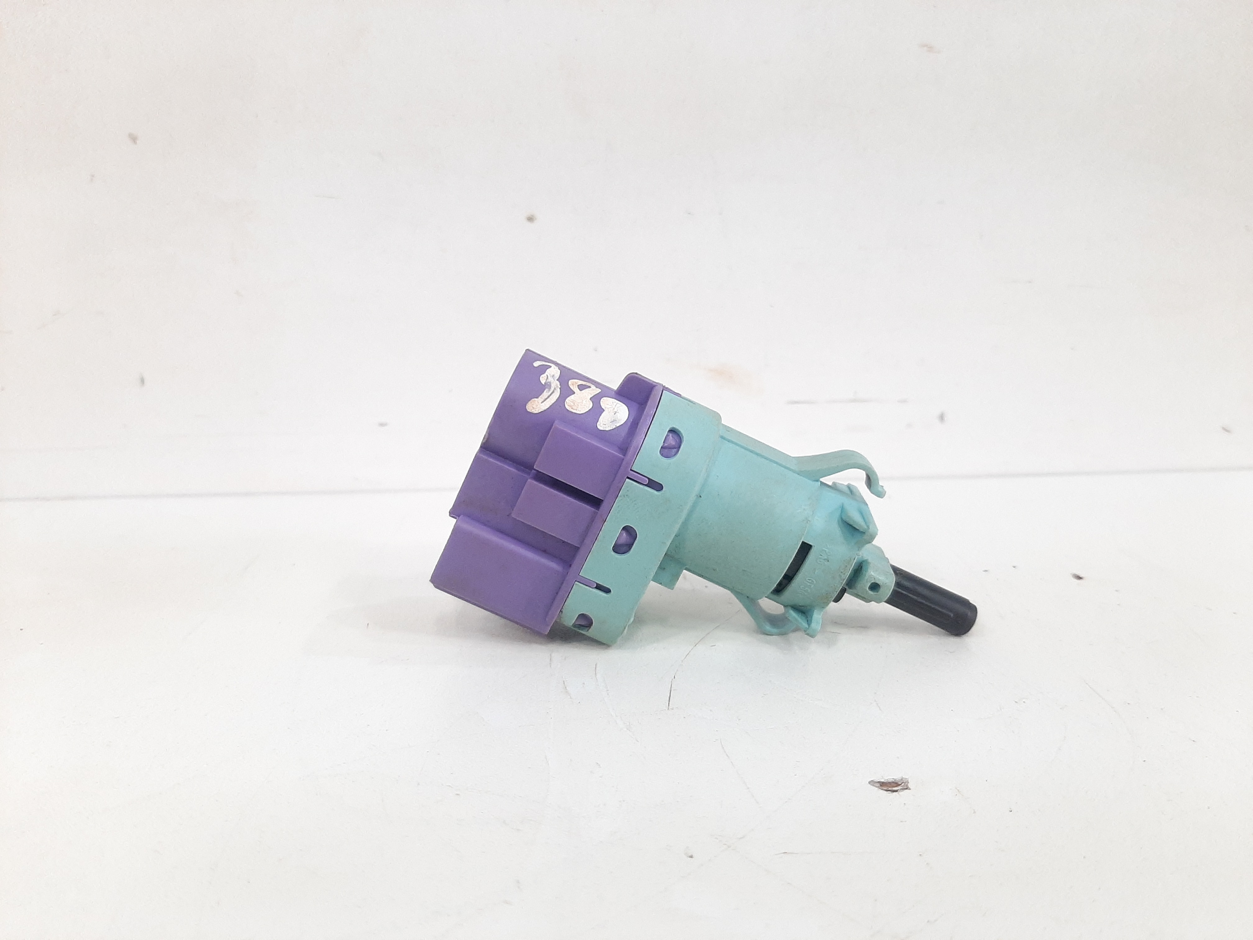 Sensor Interruptor Luz Toro Cronos Argo Mobi 2016 A 2021 6