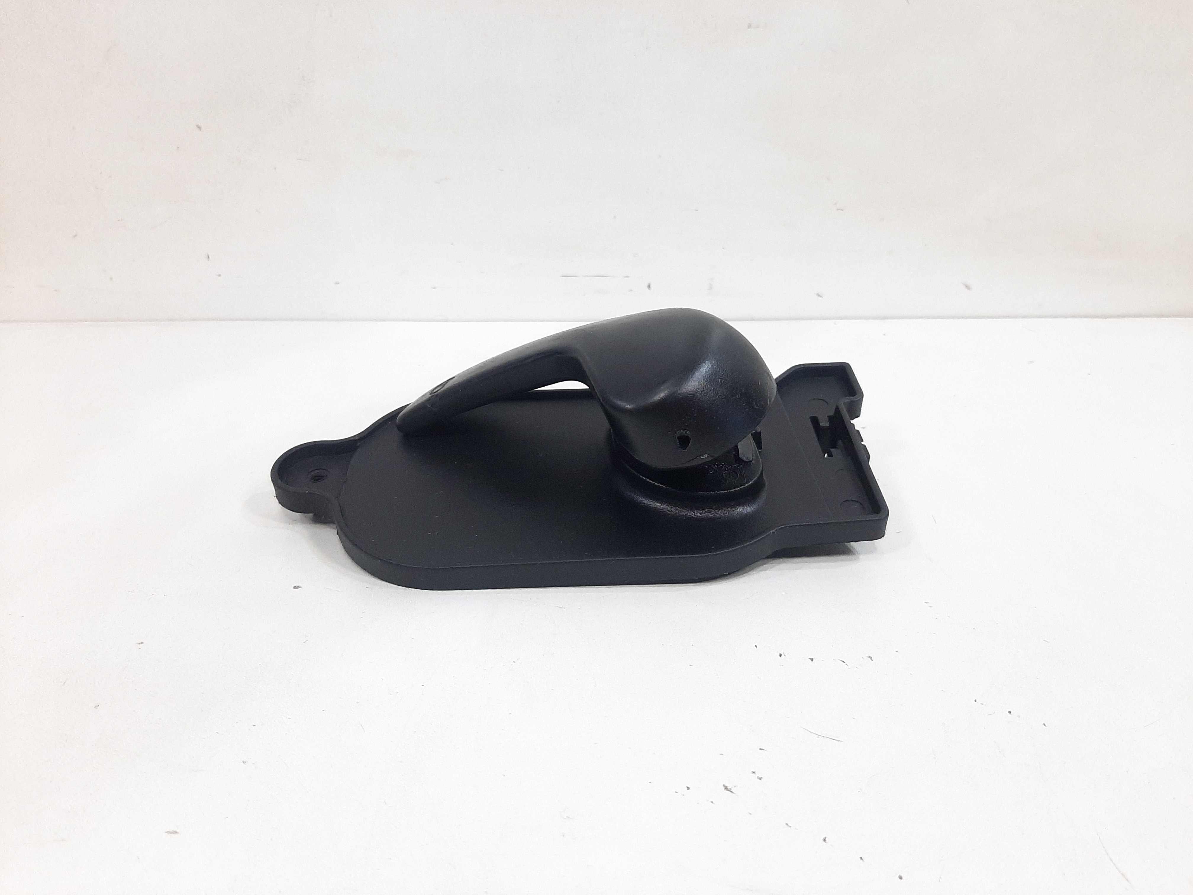 Maçaneta Interna Dianteiro Esquerdo Ford Ecosport 2003 A 08 3