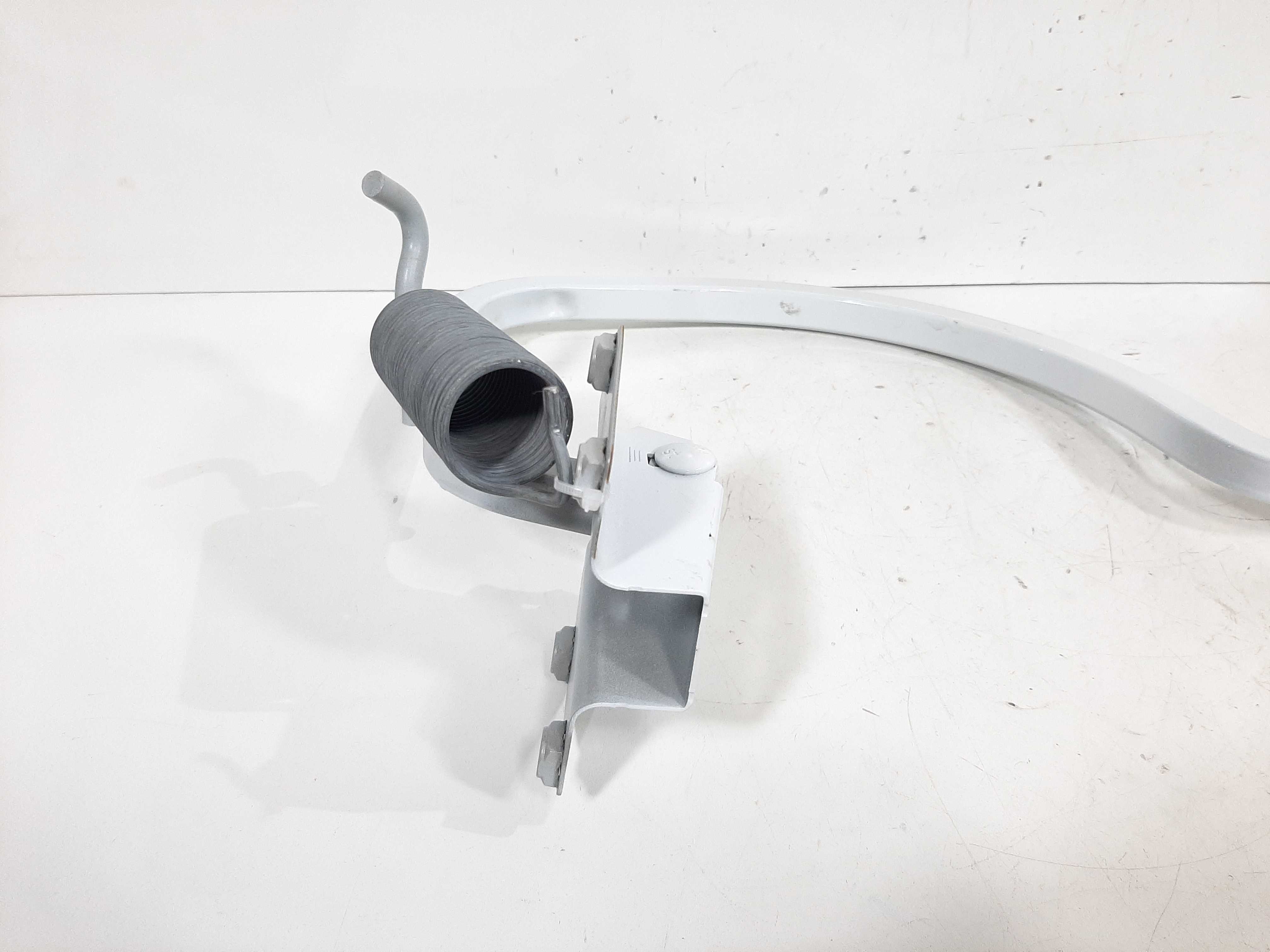 Dobradiça Porta Malas Direito Vw Jetta Tsi 2016 2017 2018 6
