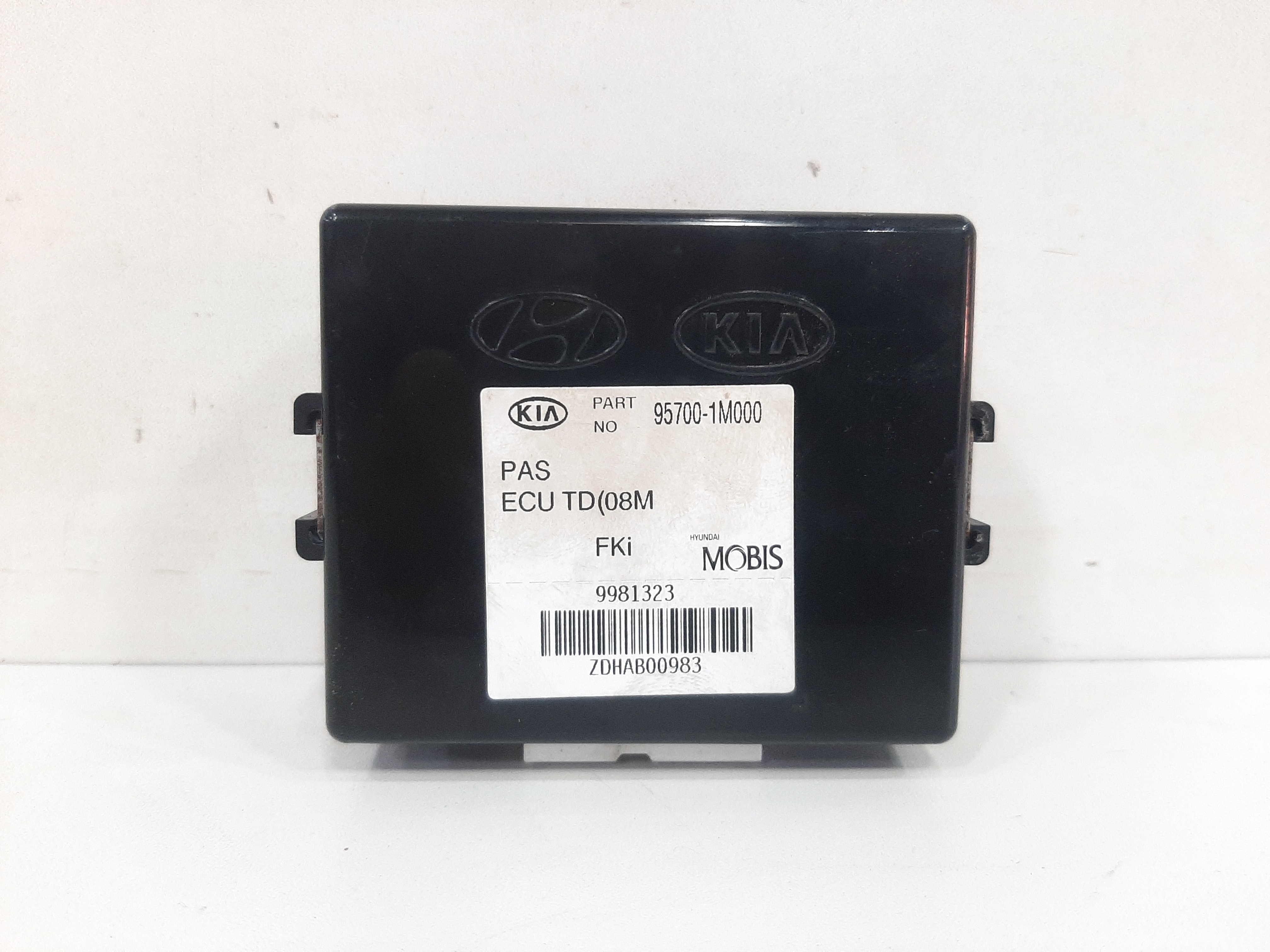 Modulo Central Pas Ecu Kia Cerato Sx3 2008 A 2013 957001m000 9