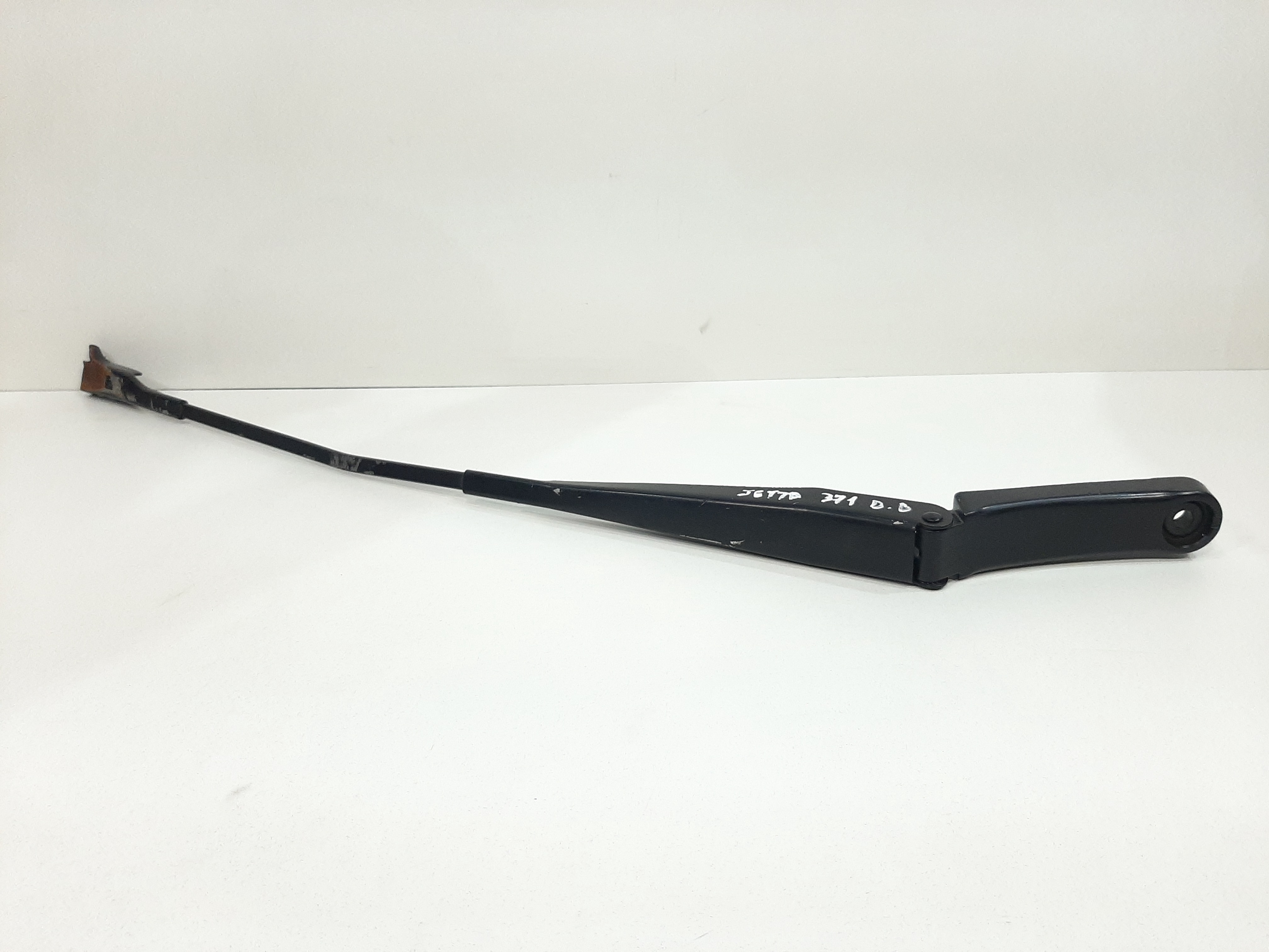 Braço Limpador Parabrisa Lado Direito Vw Jetta 2011 A 2017 6