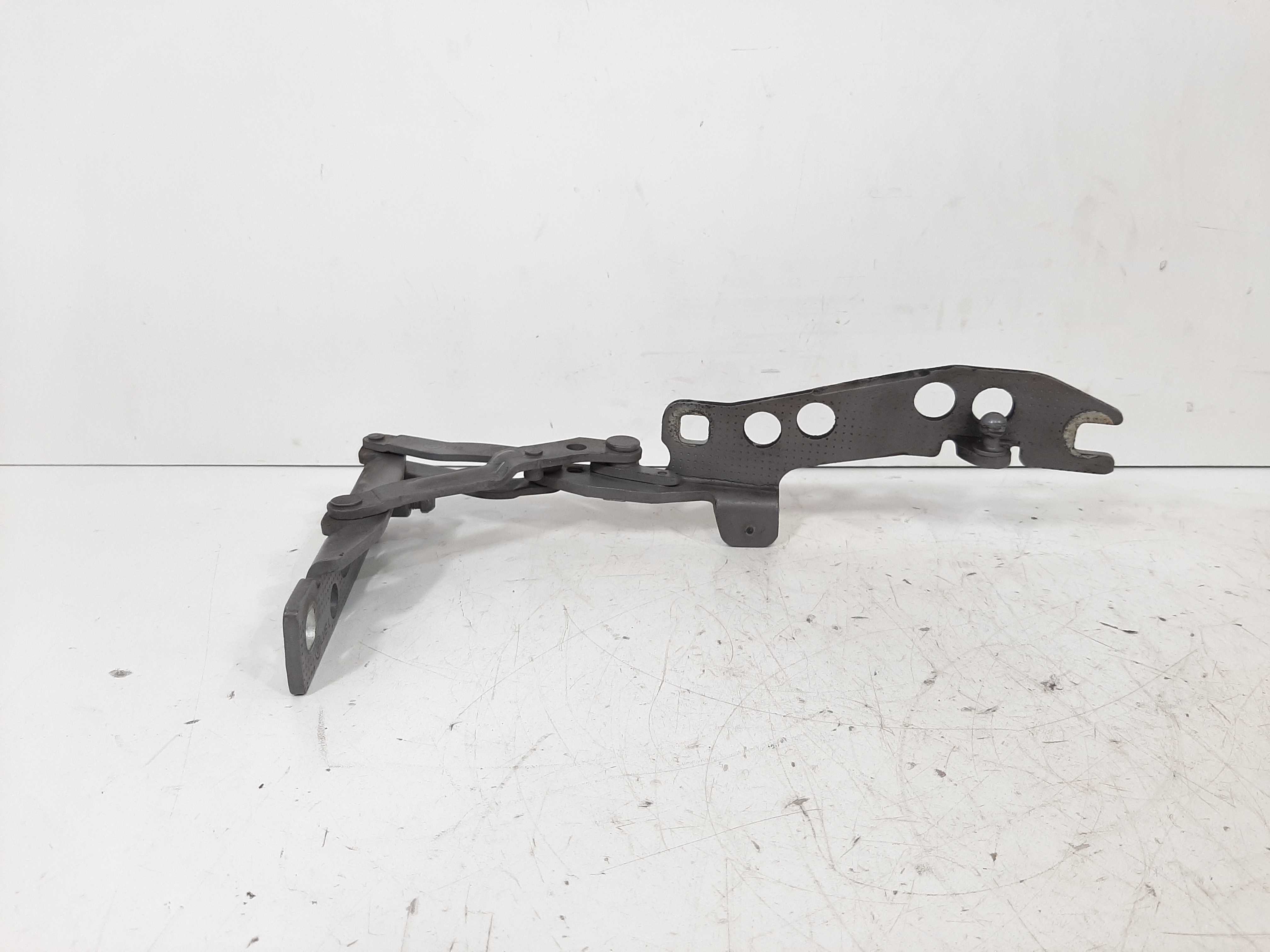Dobradiça Esquerda Capô Bmw 540i 1996 1997 1998 A 2004 7