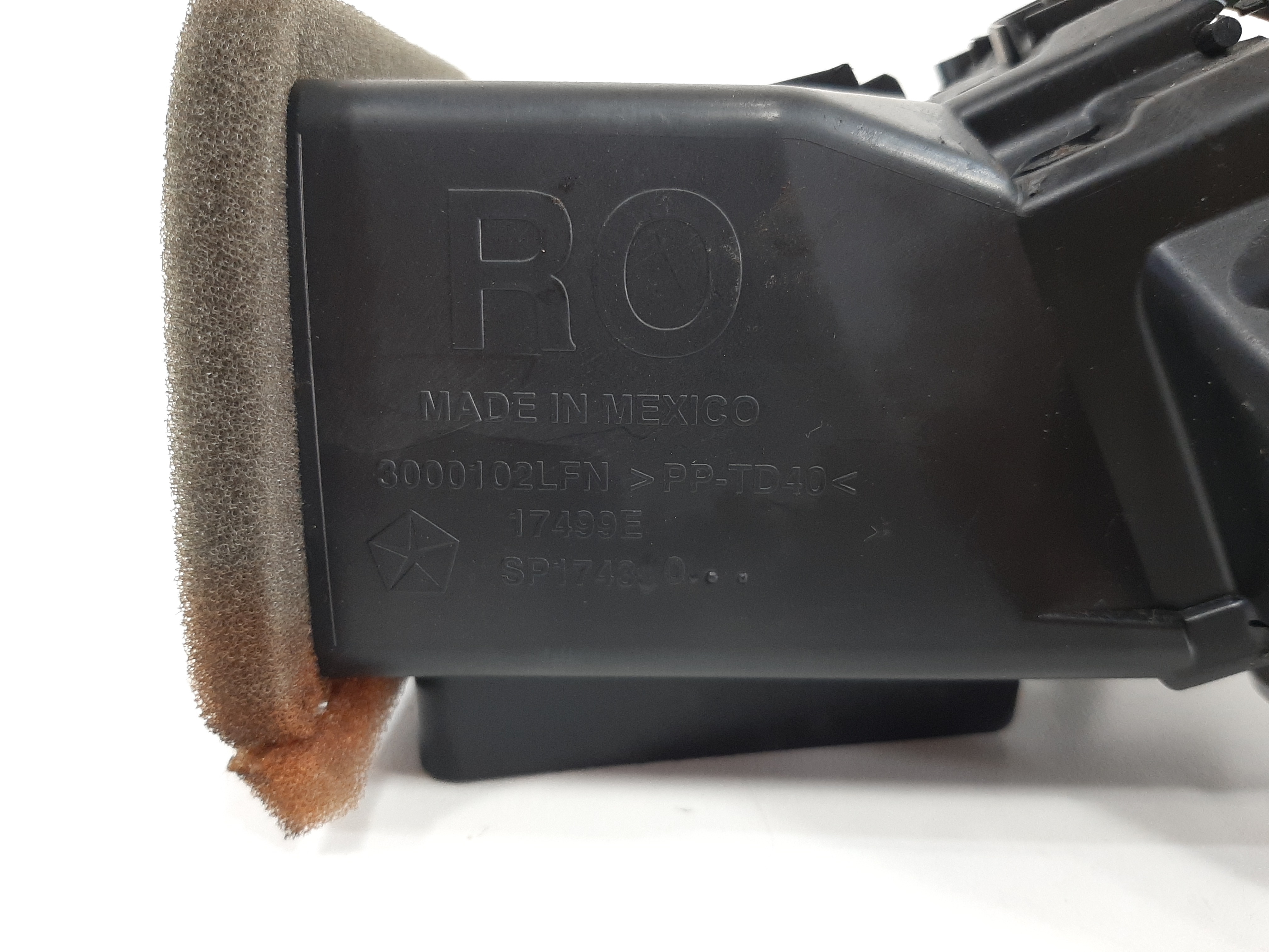 Difusor Ar Dianteiro Direito Fiat Freemont 2012 2013 A 2016 9