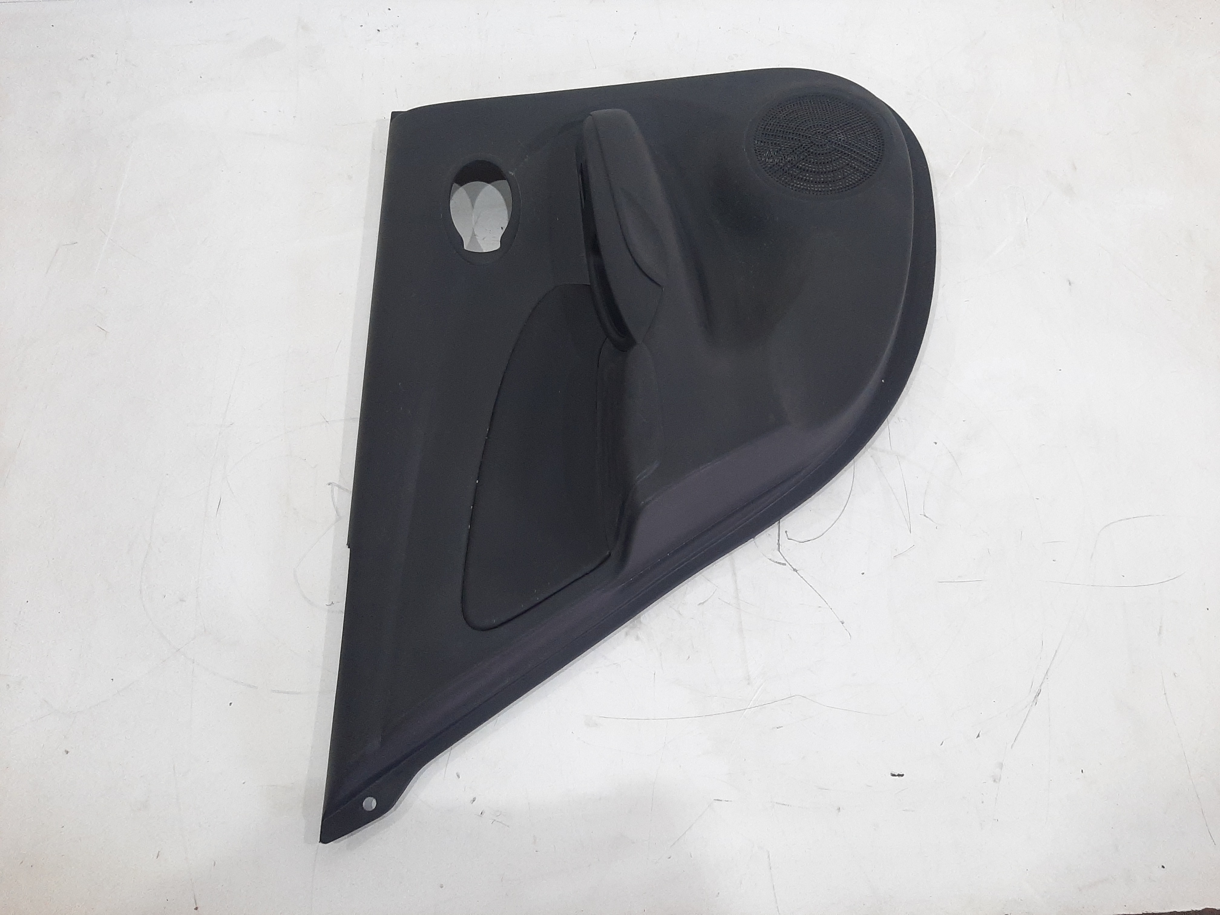 Forro Porta Traseiro Esquerdo Nissan Versa 2011 2012 A 2017 2