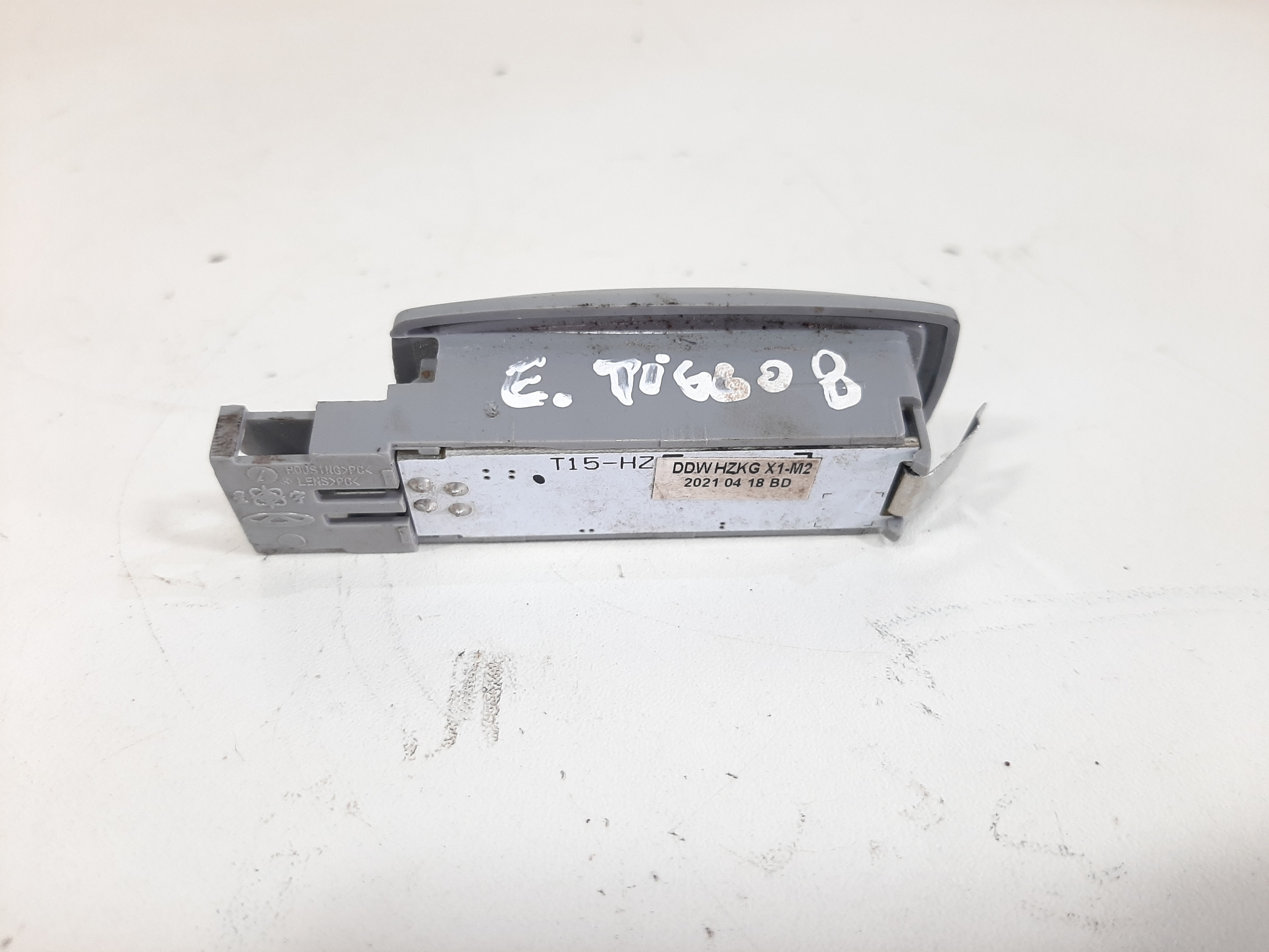 Luz Cortesia Caoa Chery Tiggo 8 2019 2020 2021 2022 2022 5