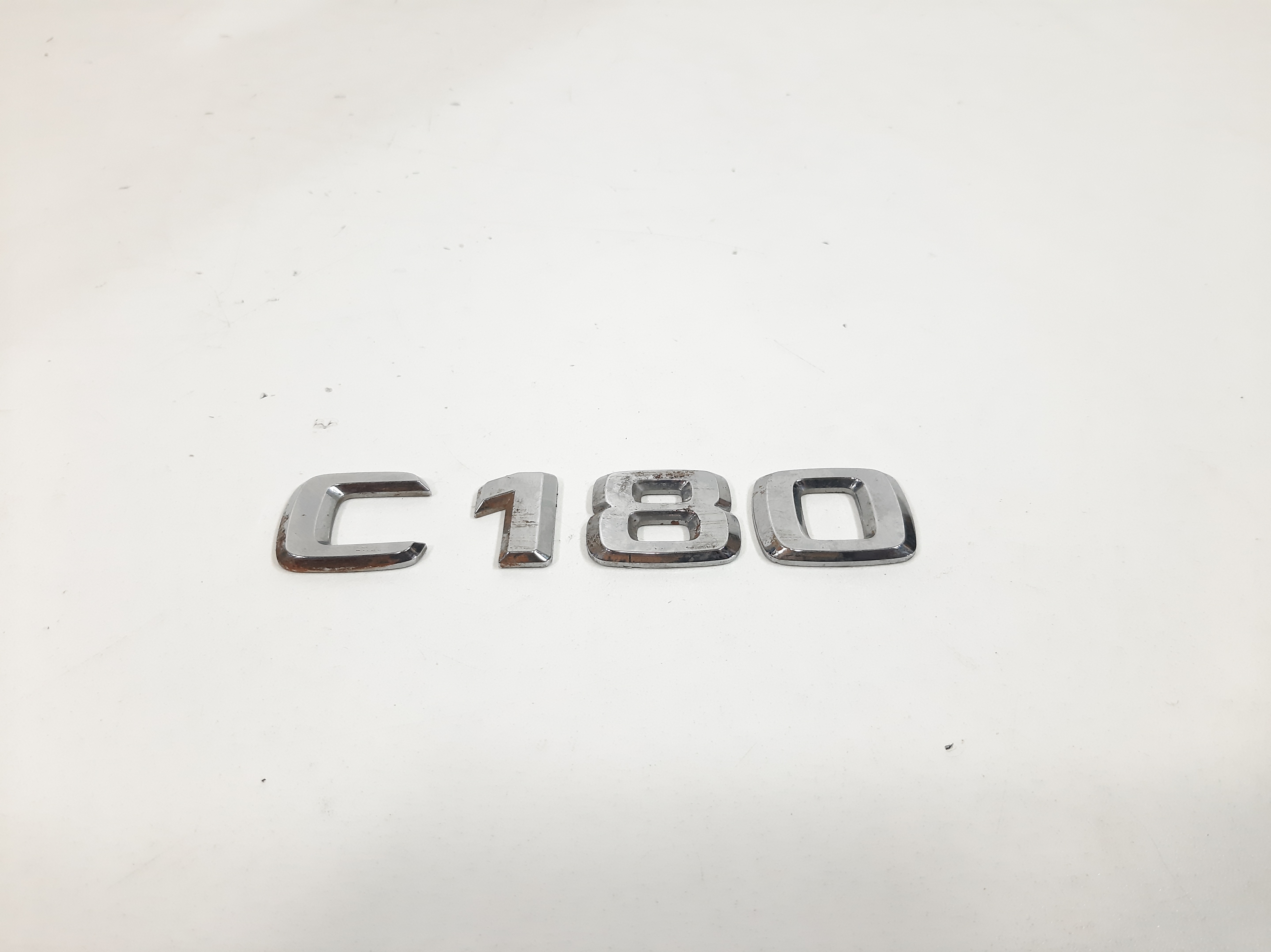 Emblema Mercedes Benz C180 W204 2008 2009 2010 2011 A 2014 4